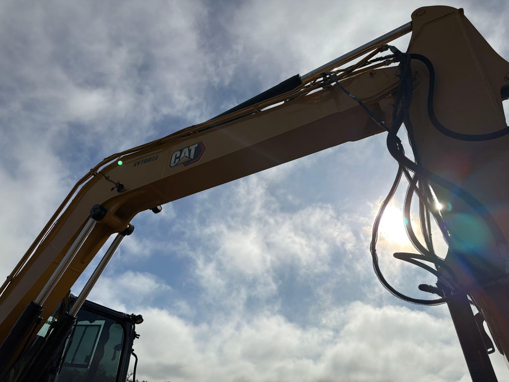 2020 Caterpillar 310