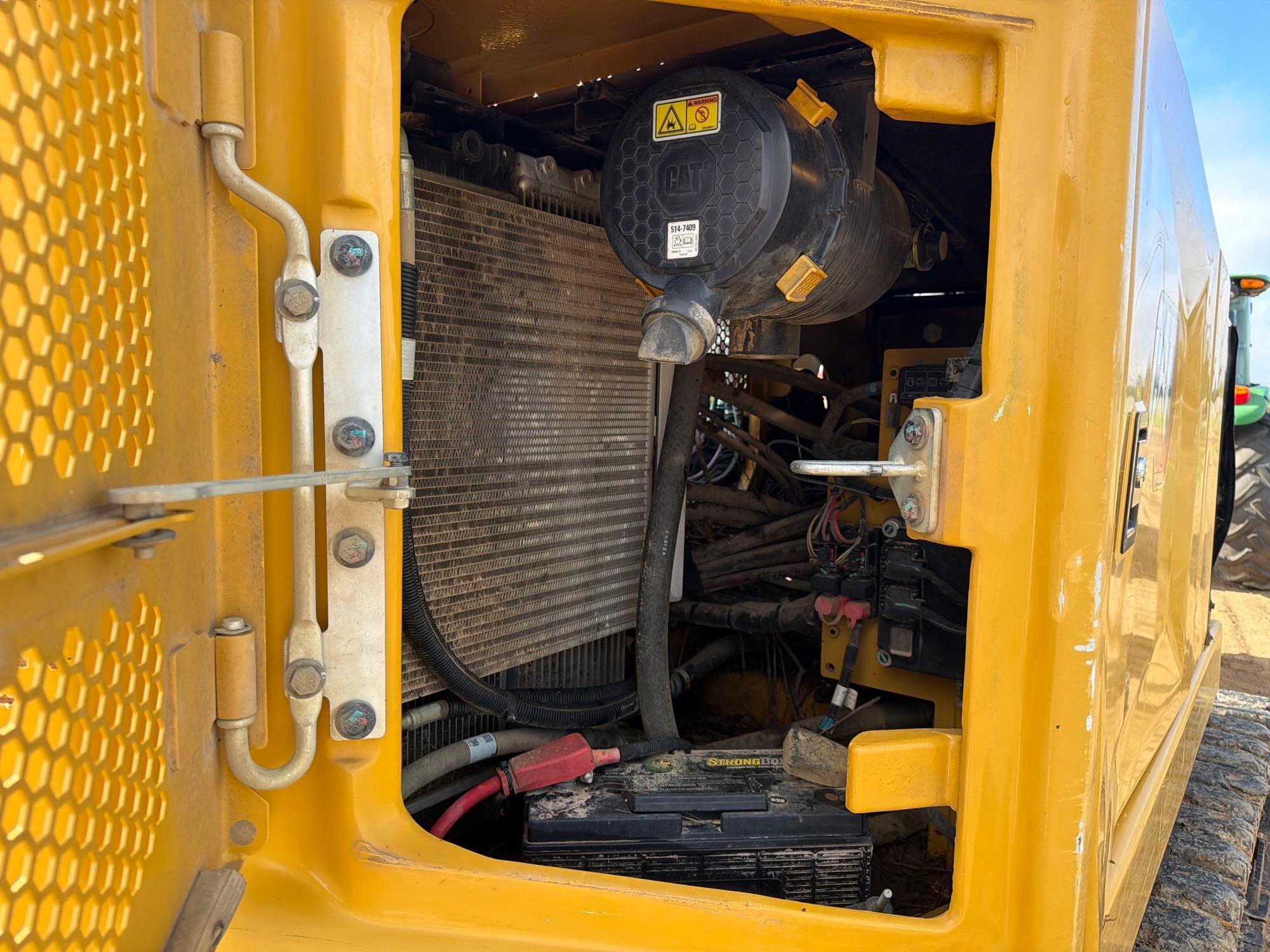2020 Caterpillar 310