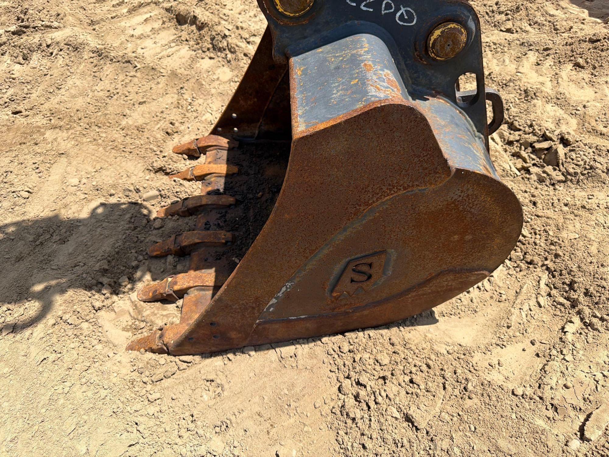2014 Komatsu PC88MR