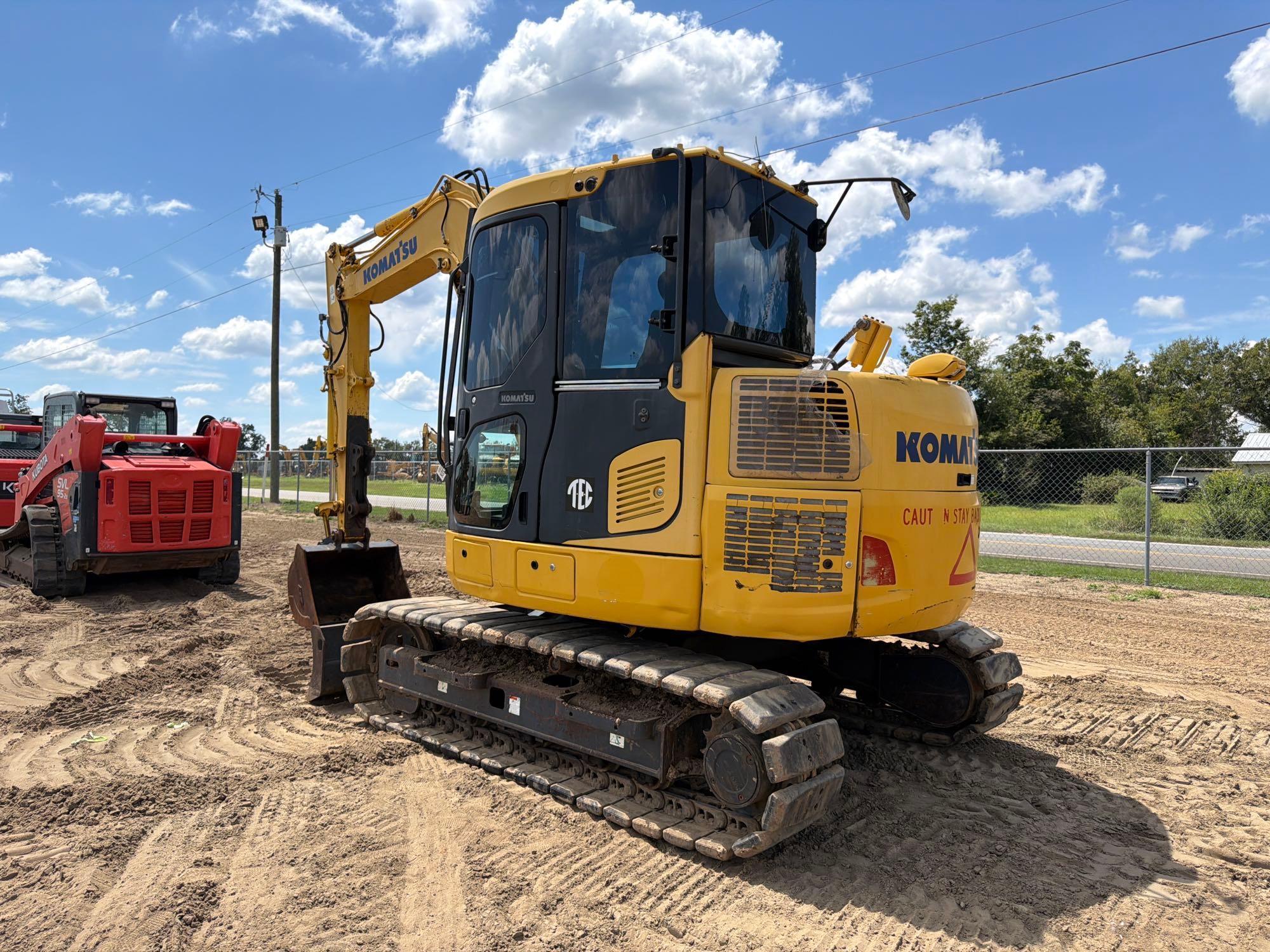 2014 Komatsu PC88MR