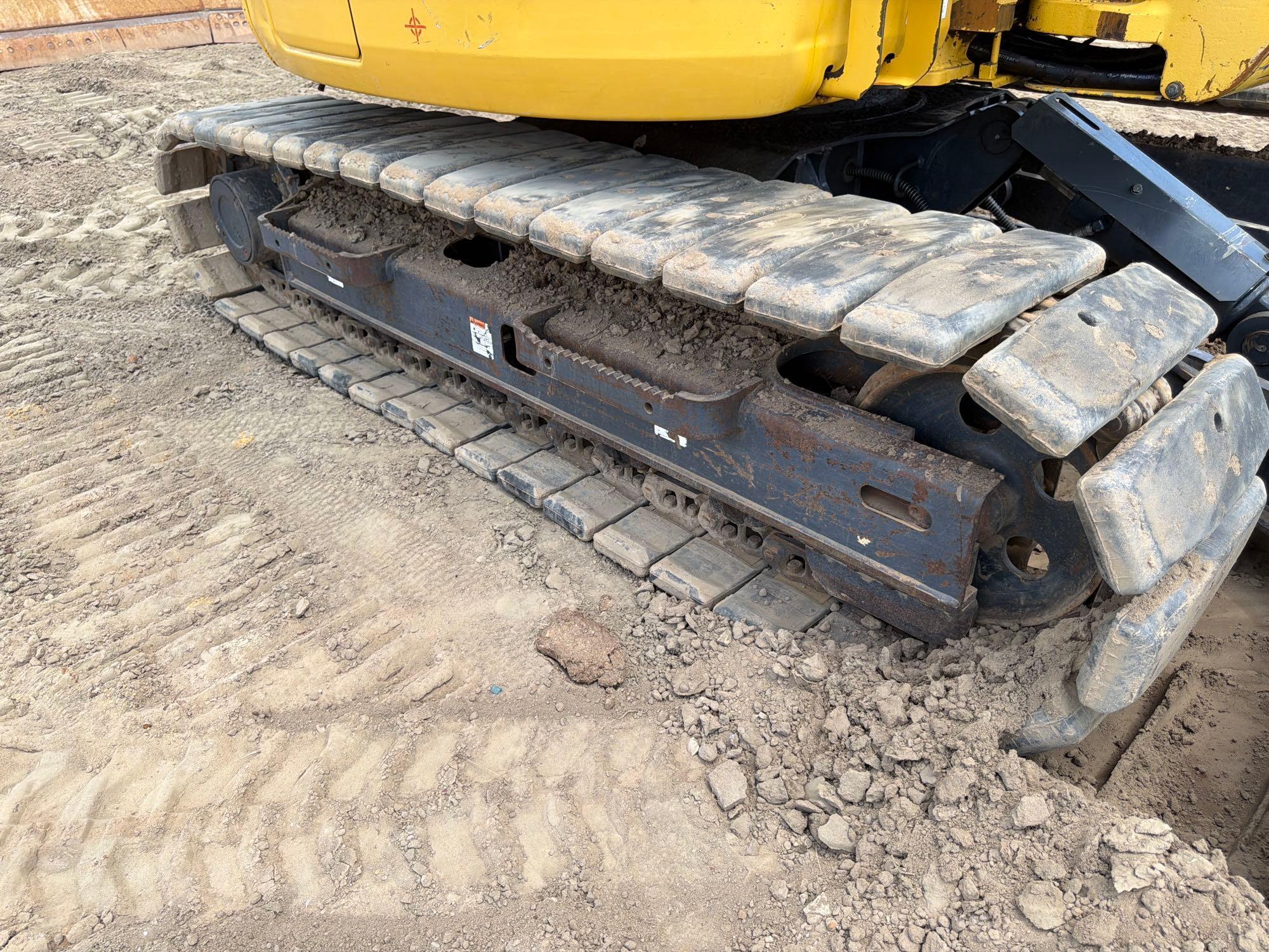 2014 Komatsu PC88MR