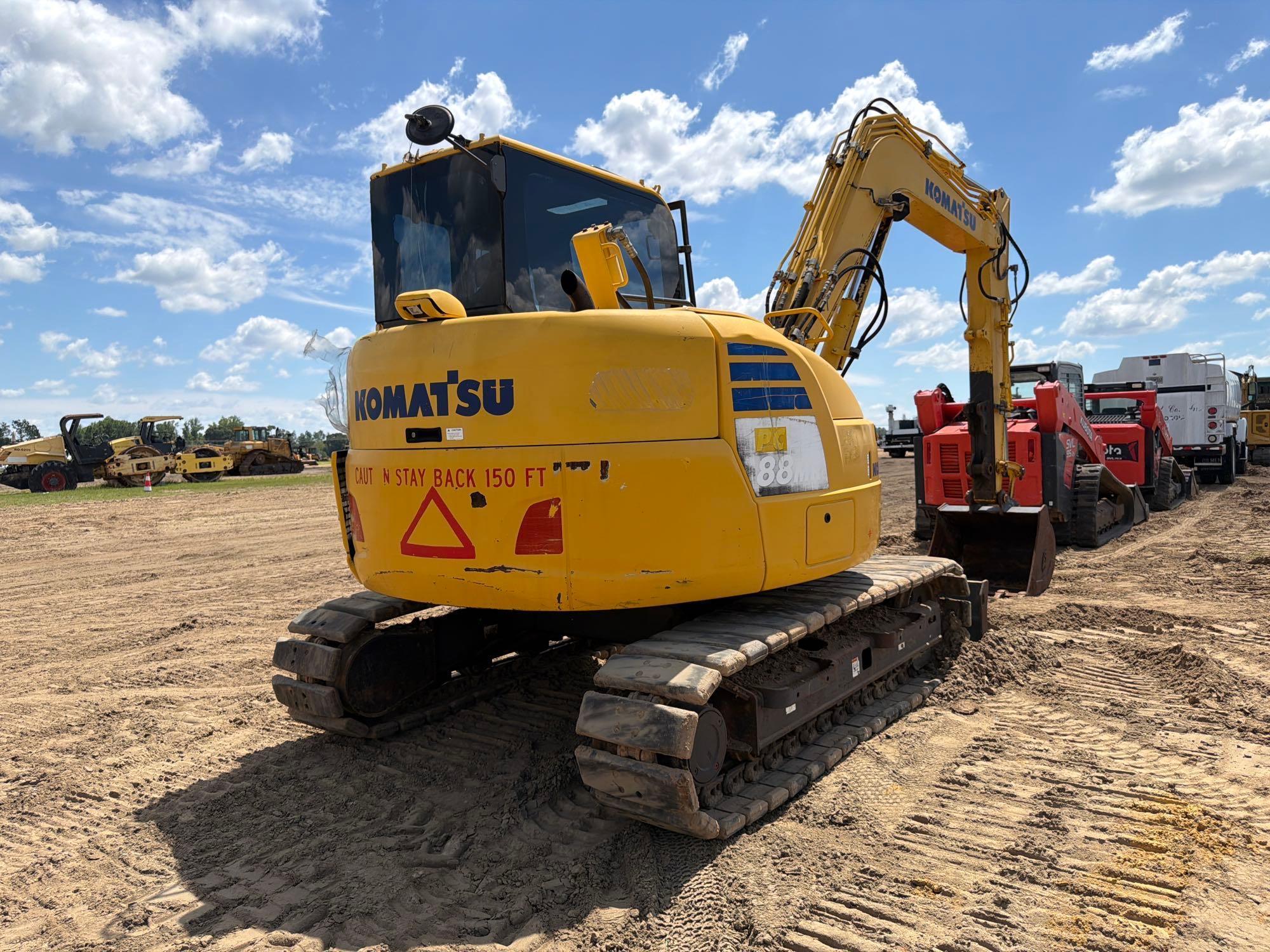 2014 Komatsu PC88MR