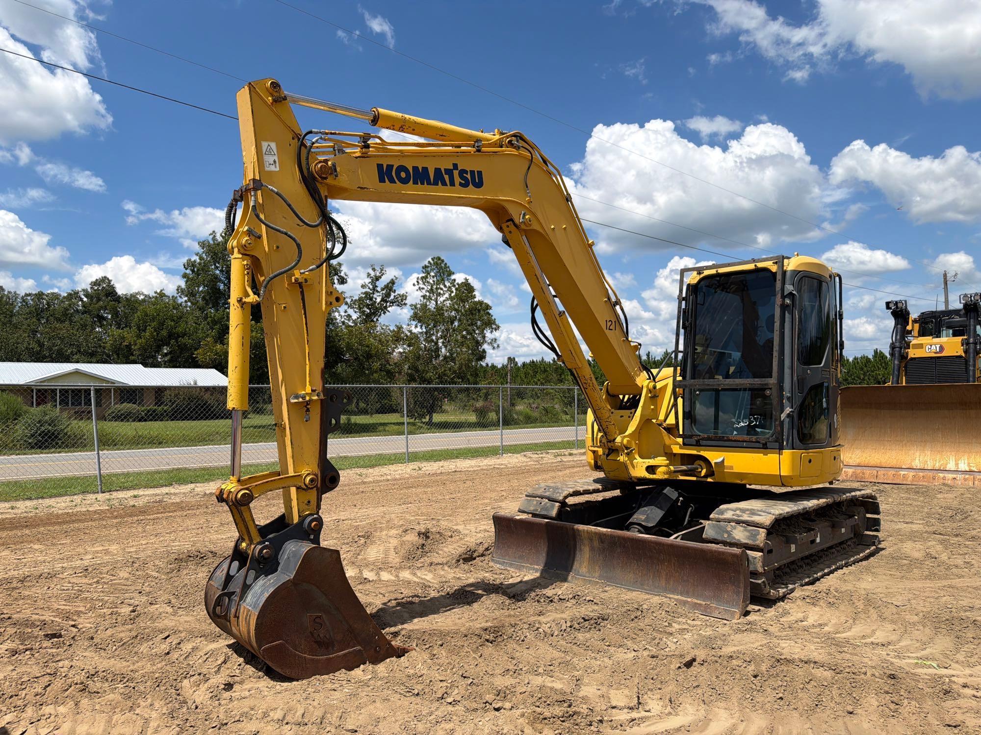 2014 Komatsu PC88MR