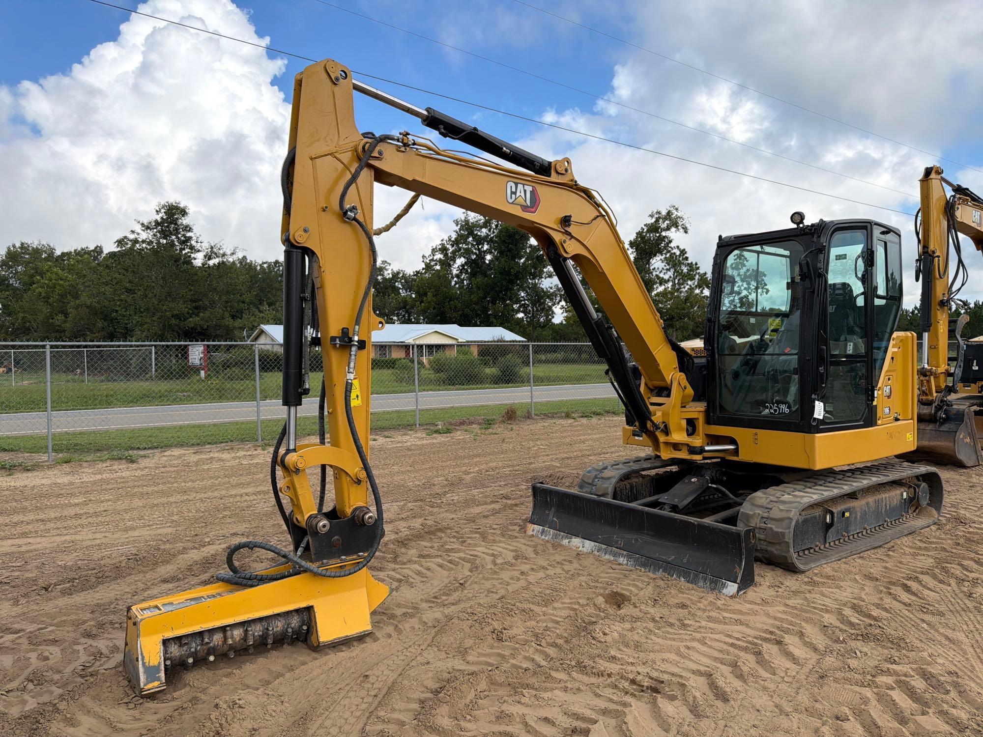 Caterpillar 306