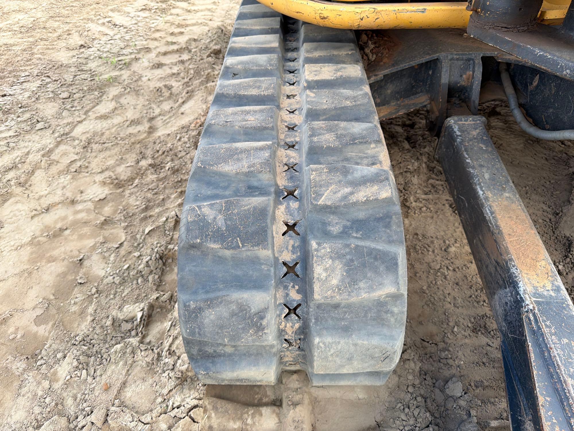 2016 John Deere 60G