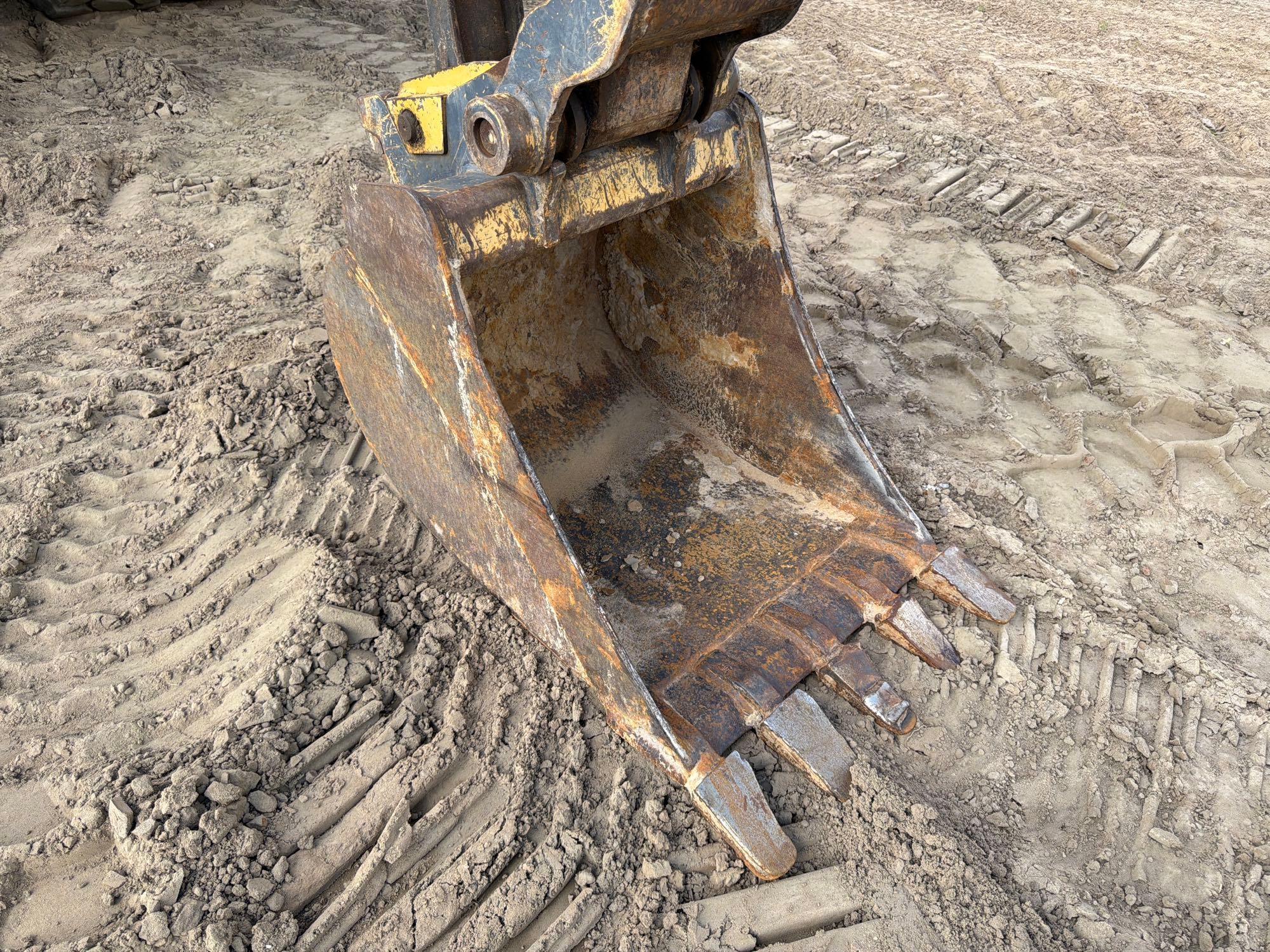 2016 John Deere 60G