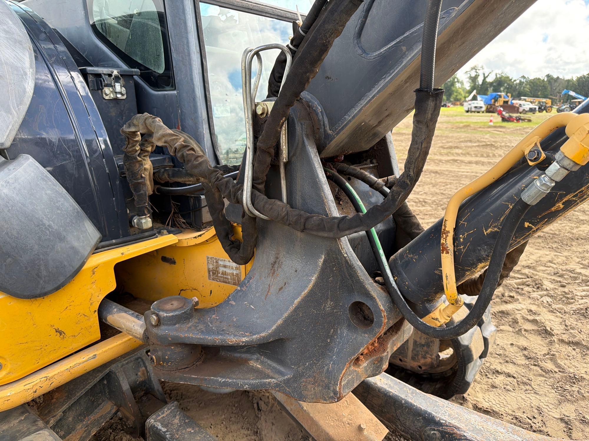 2016 John Deere 60G