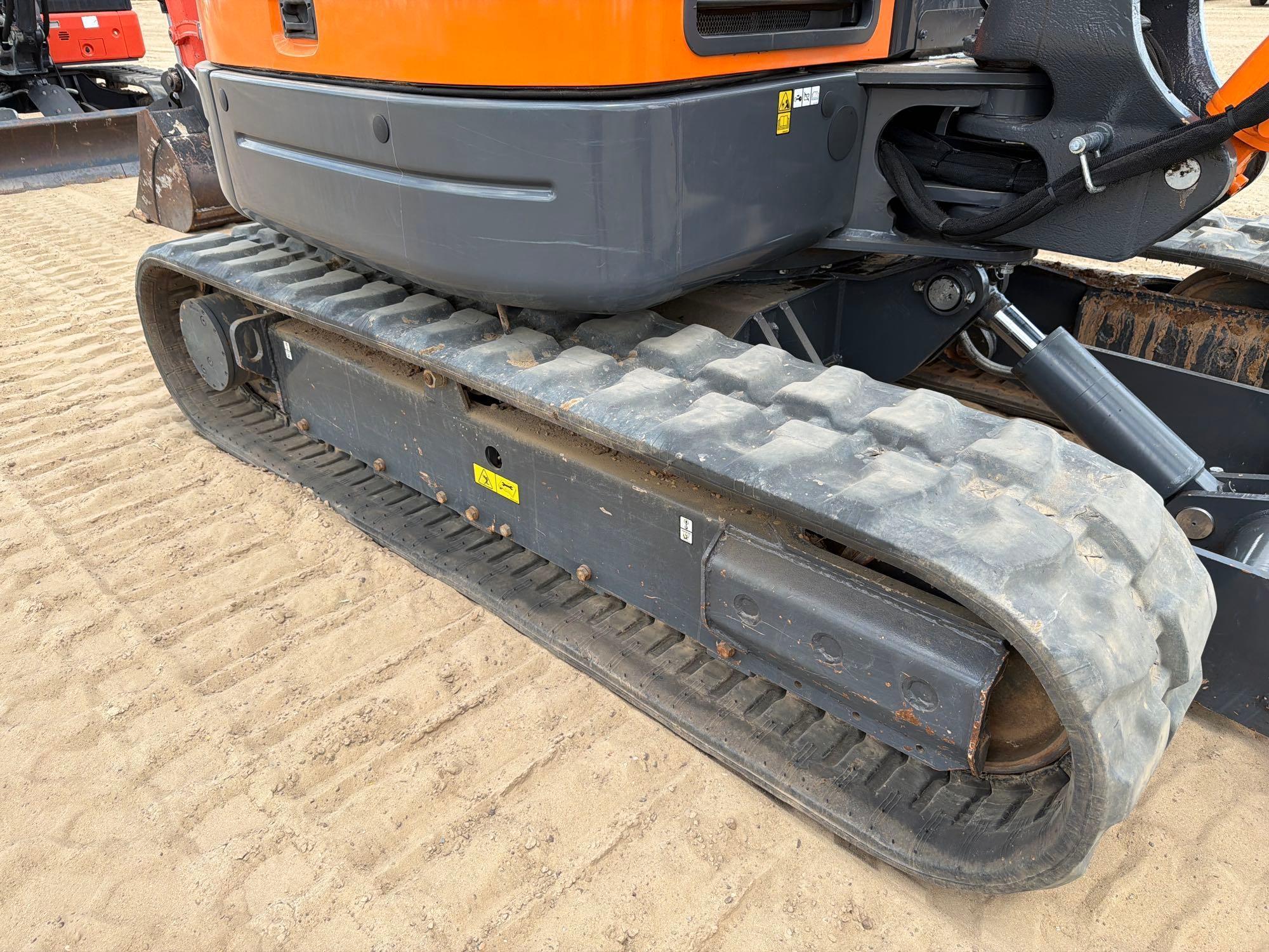 2023 Doosan DX63-3