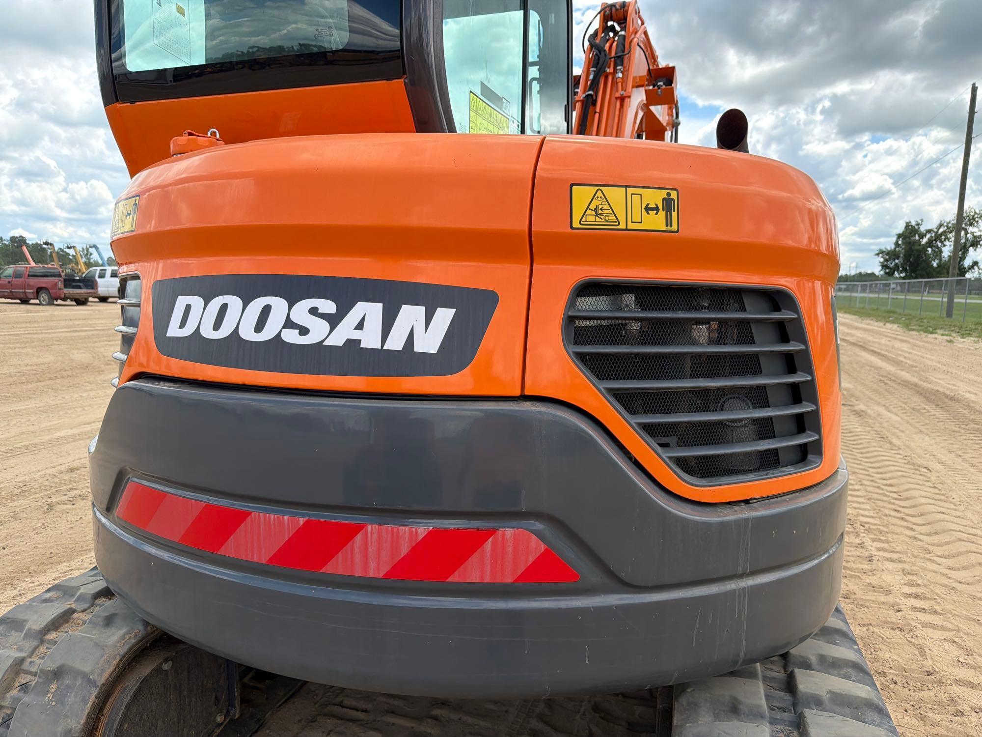 2023 Doosan DX63-3