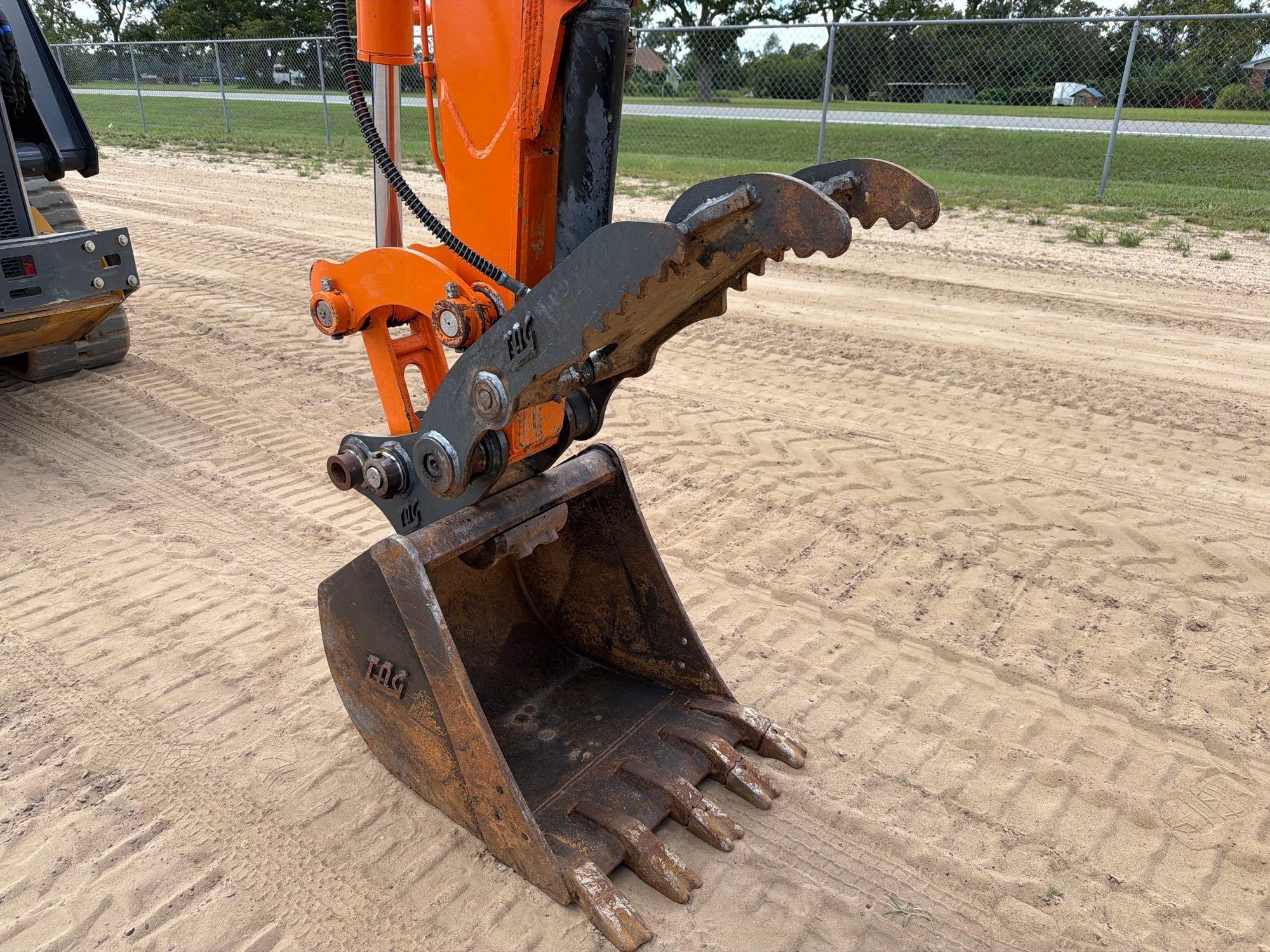 2023 Doosan DX63-3