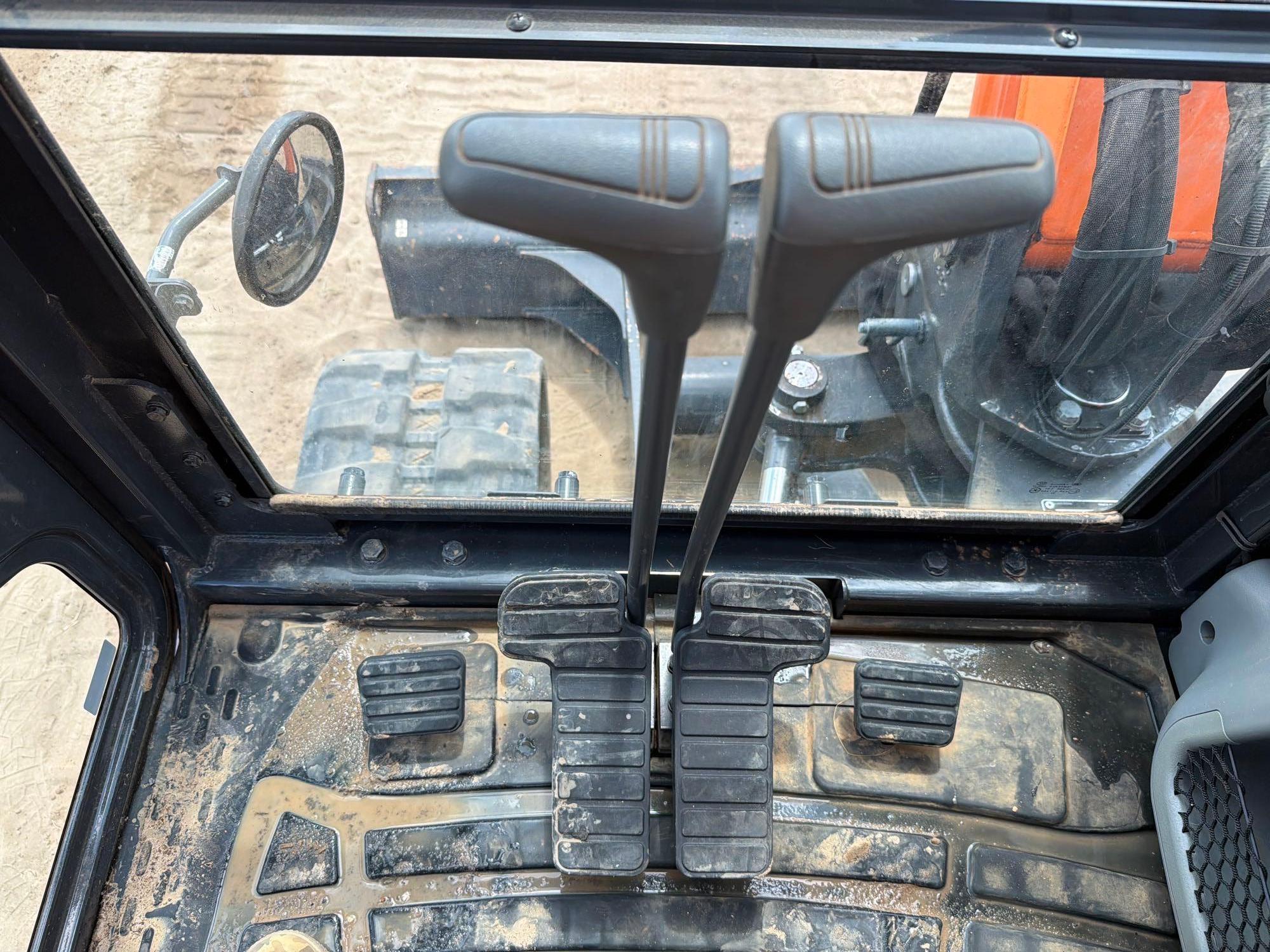 2023 Doosan DX63-3