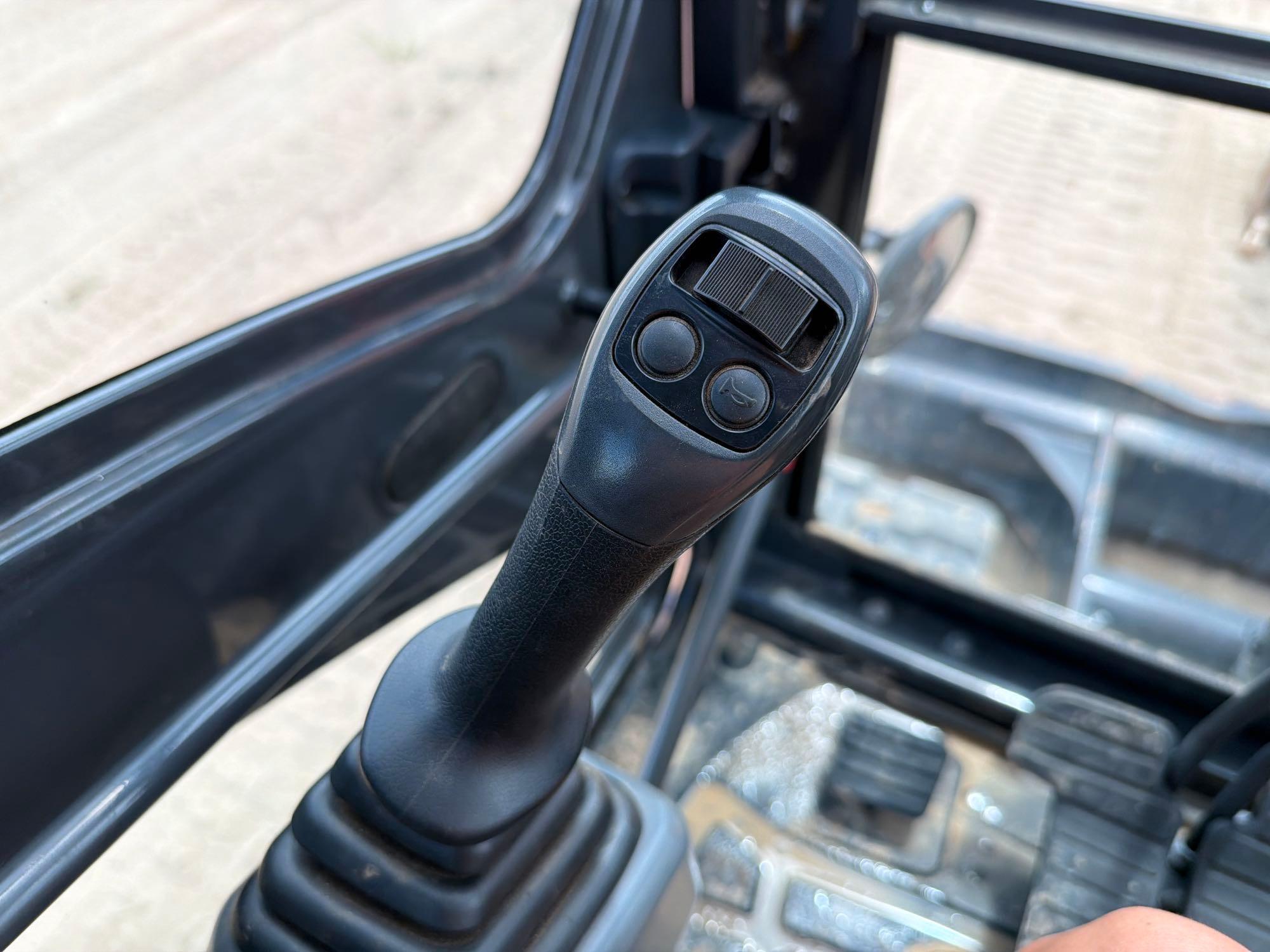2023 Doosan DX63-3