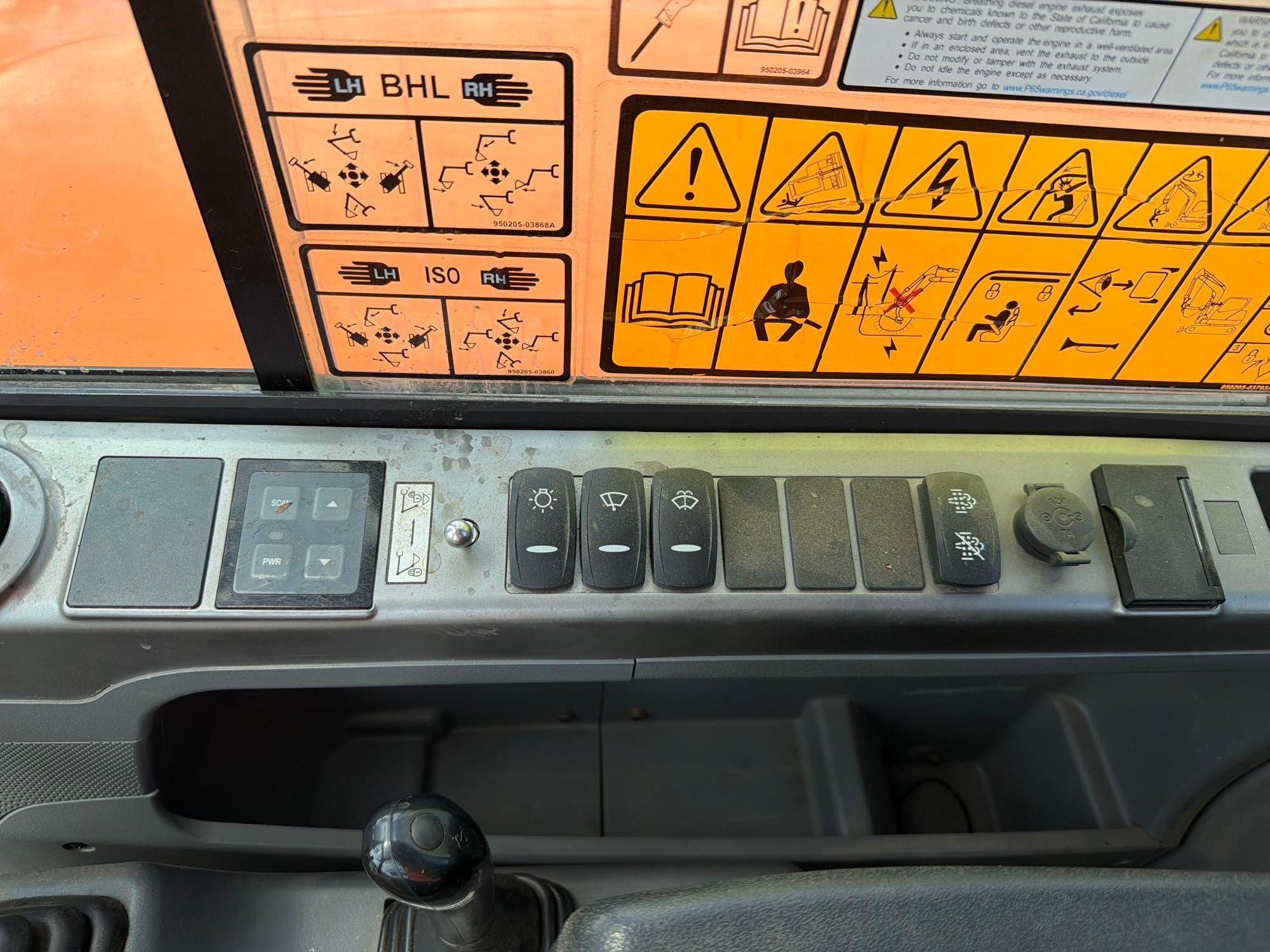 2023 Doosan DX63-3