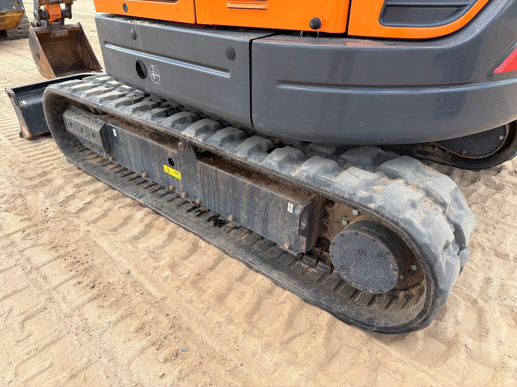 2023 Doosan DX63-3