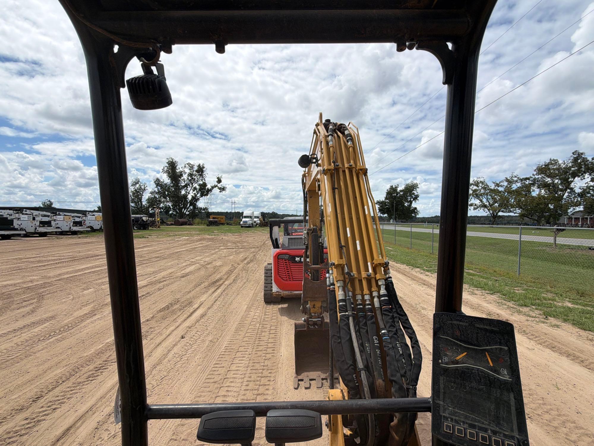2023 Caterpillar 305CR