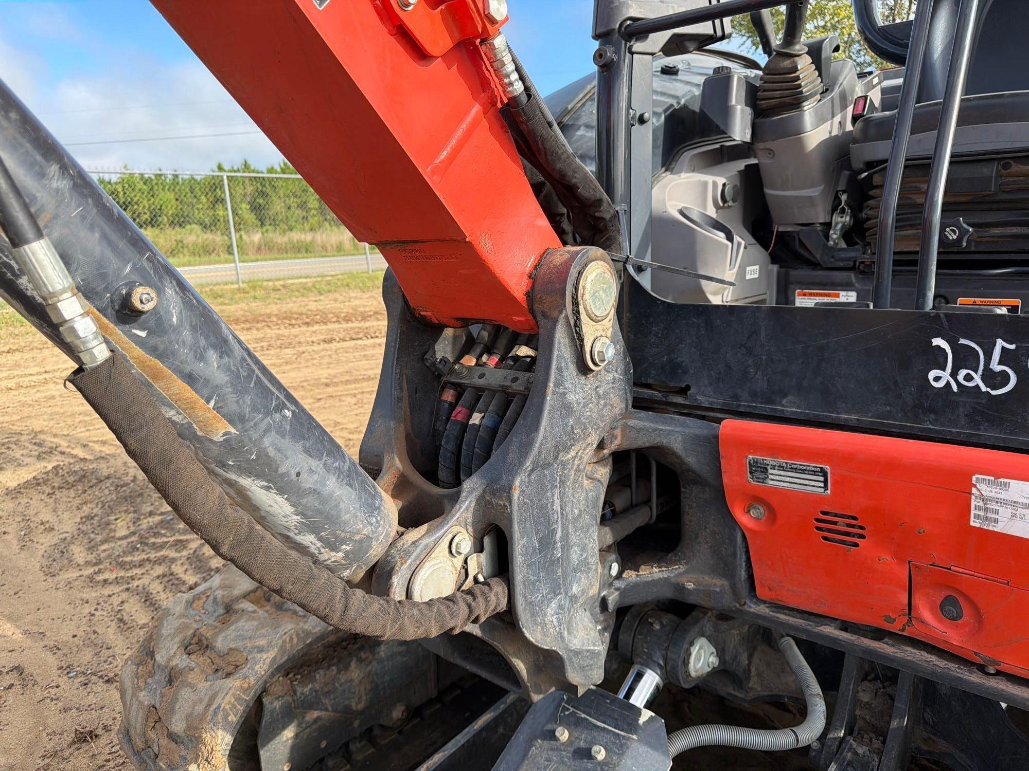 2024 Kubota 555
