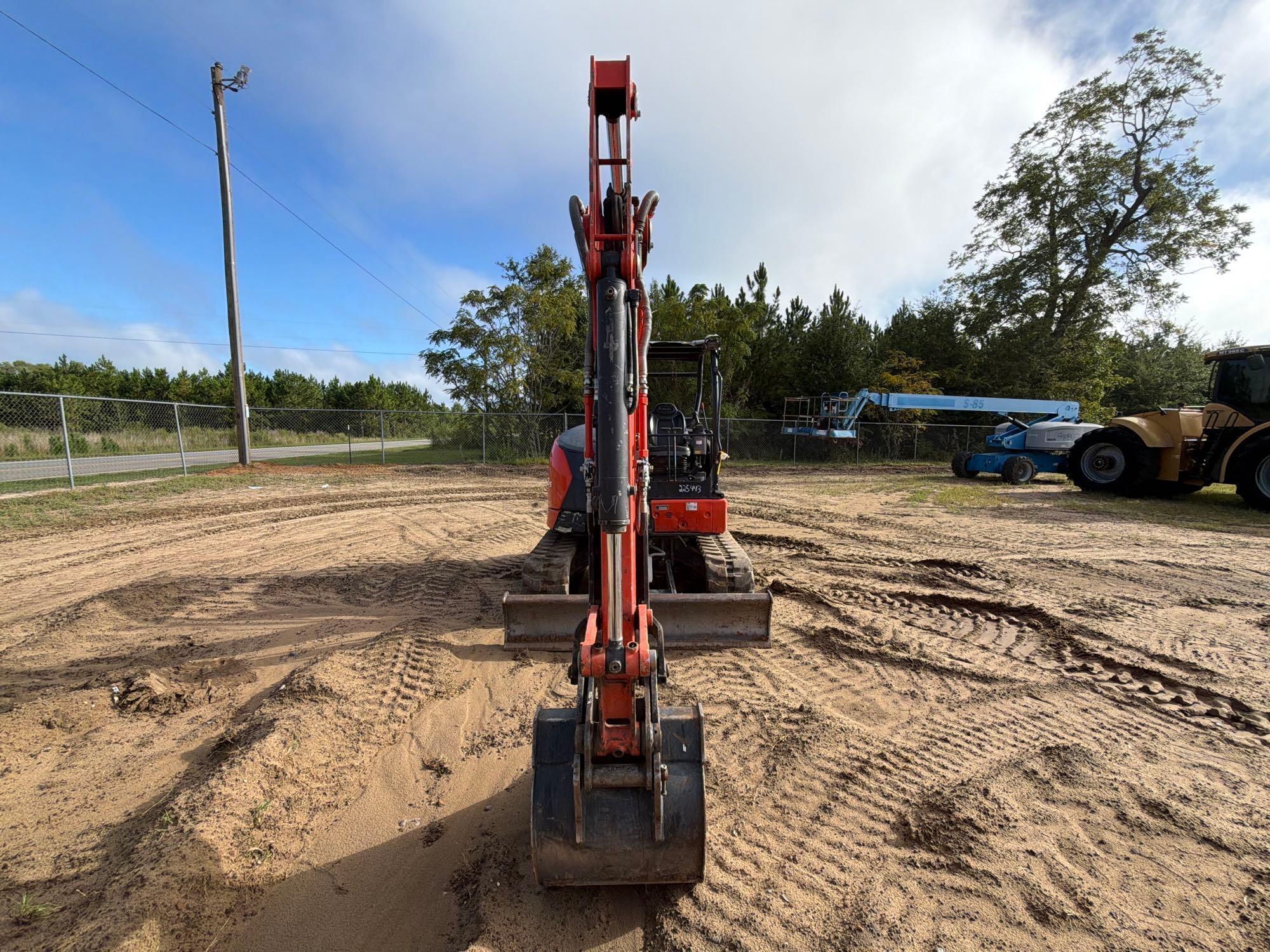 2024 Kubota 555