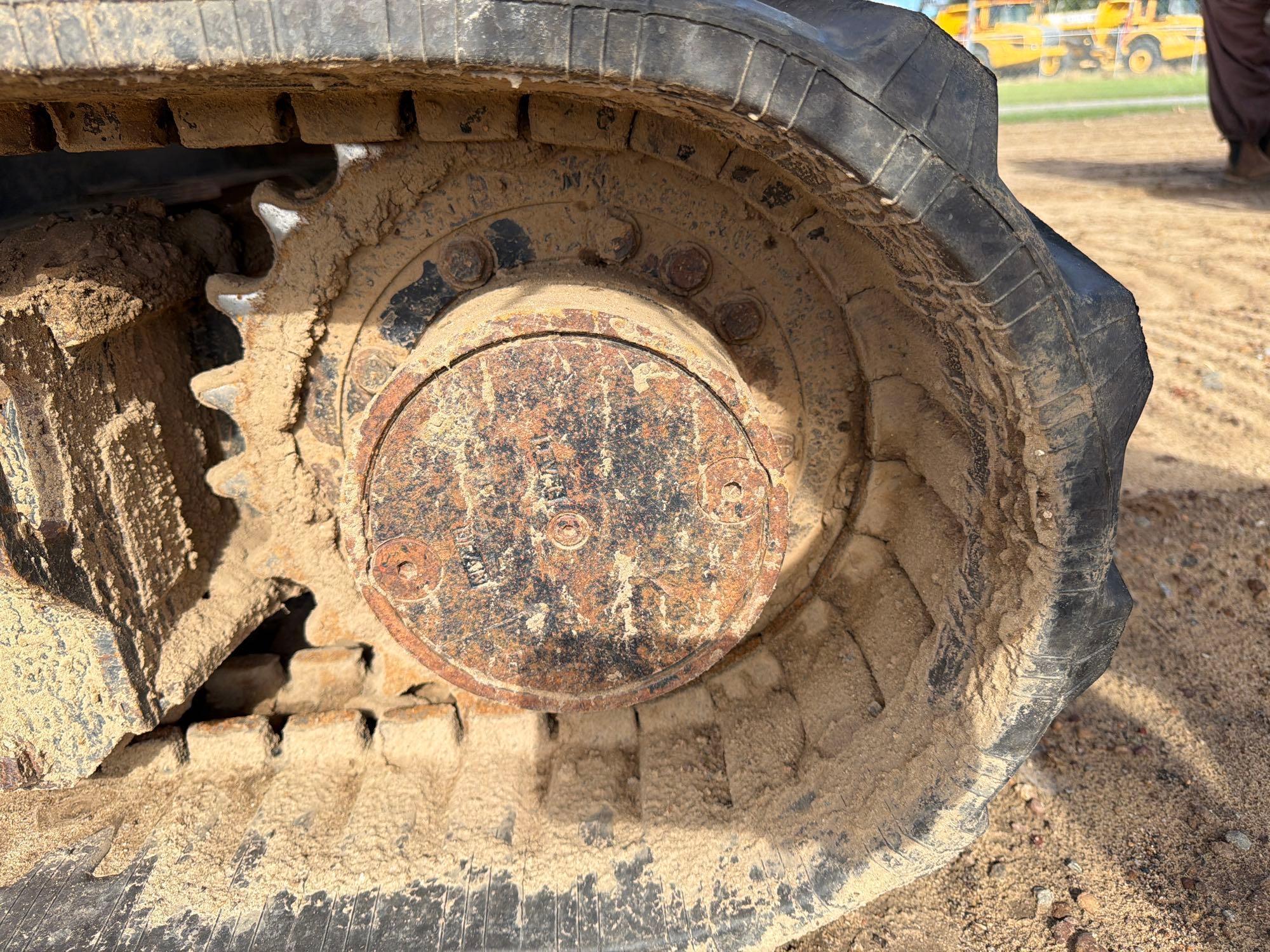 Caterpillar 304