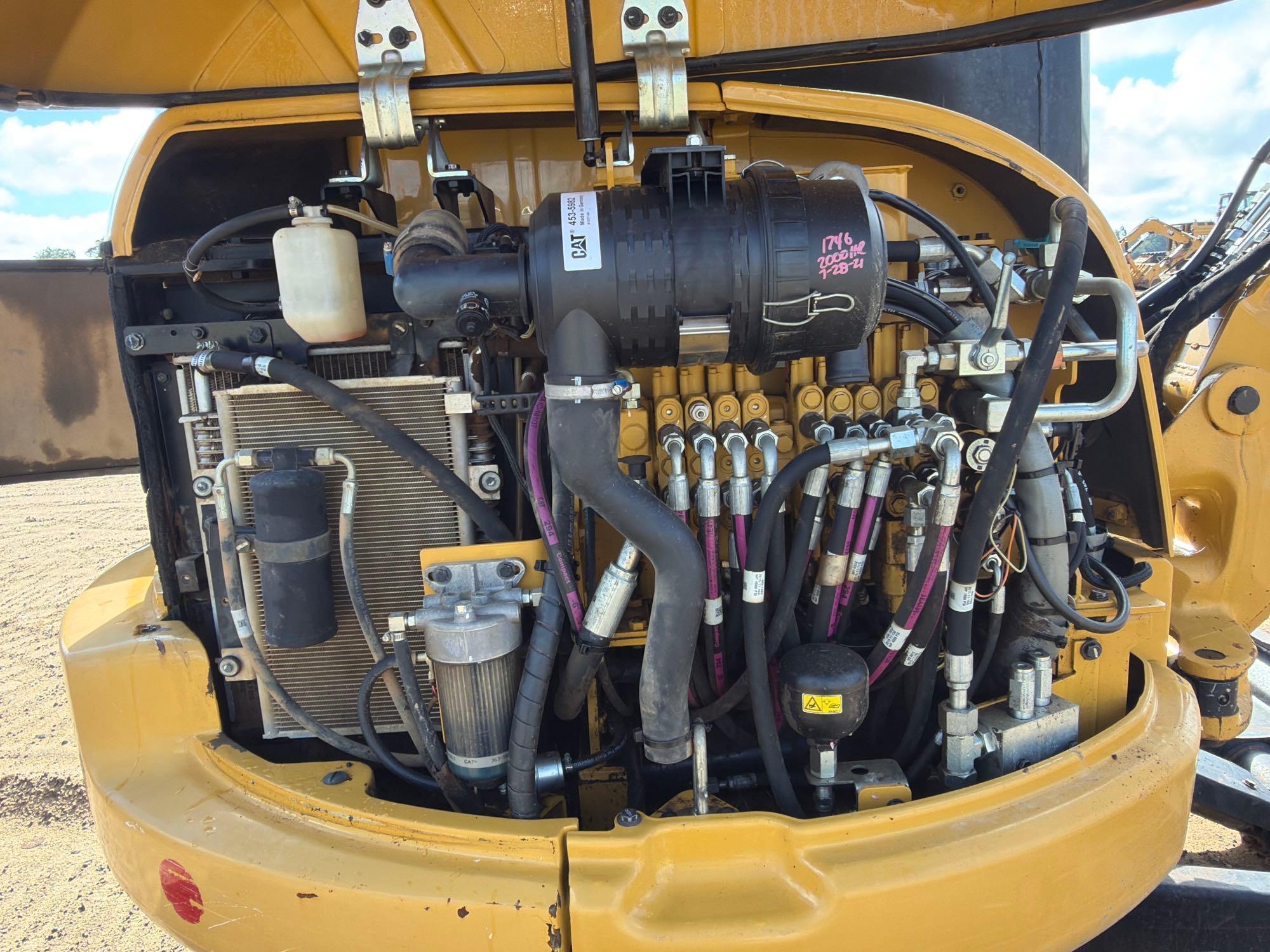 Caterpillar 304