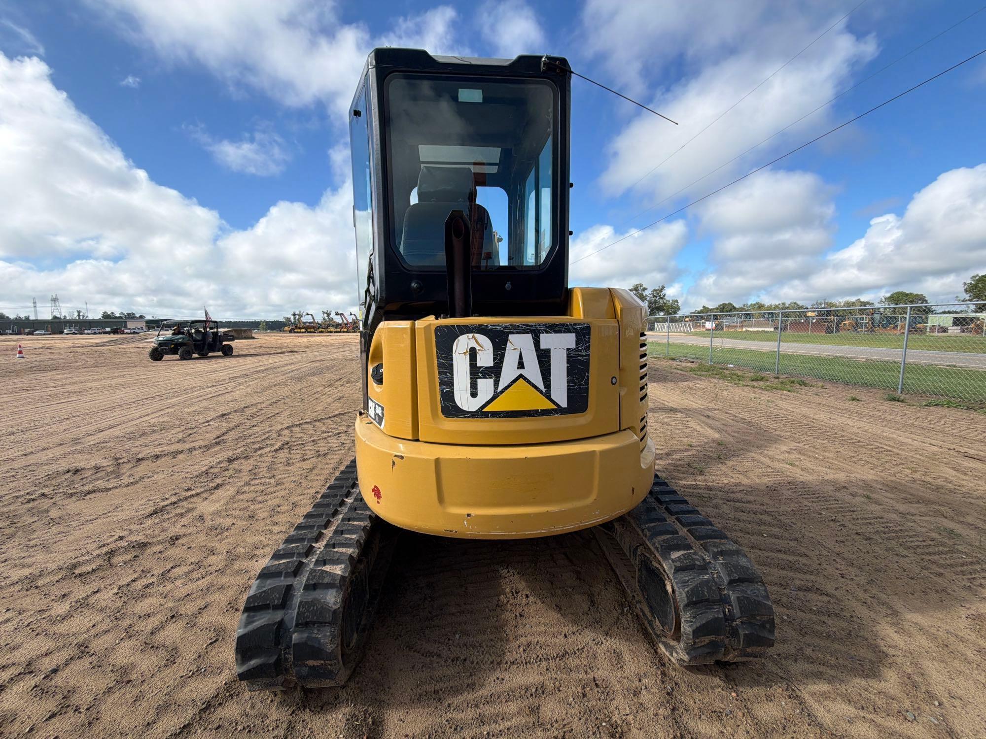 Caterpillar 304