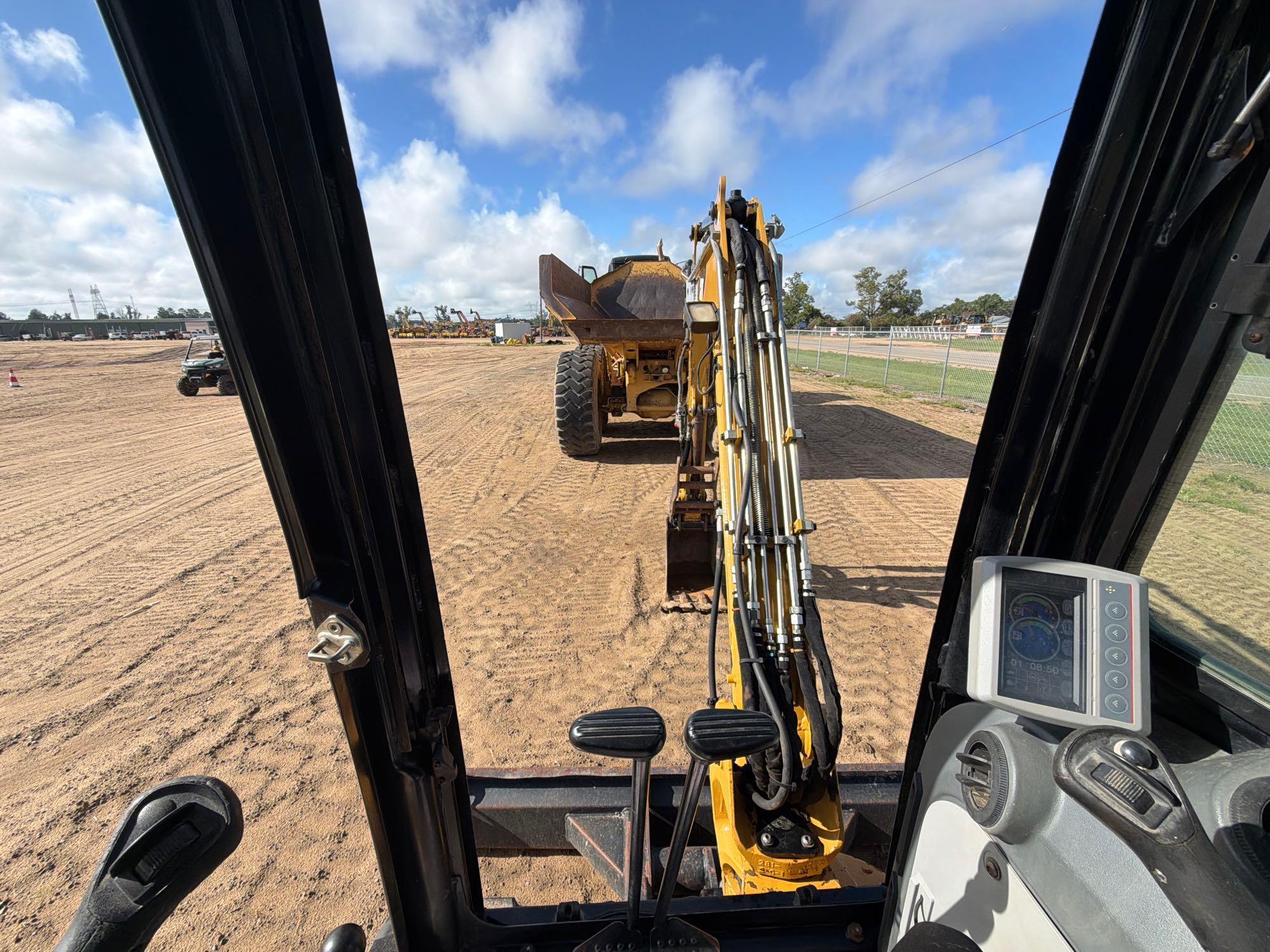 Caterpillar 304
