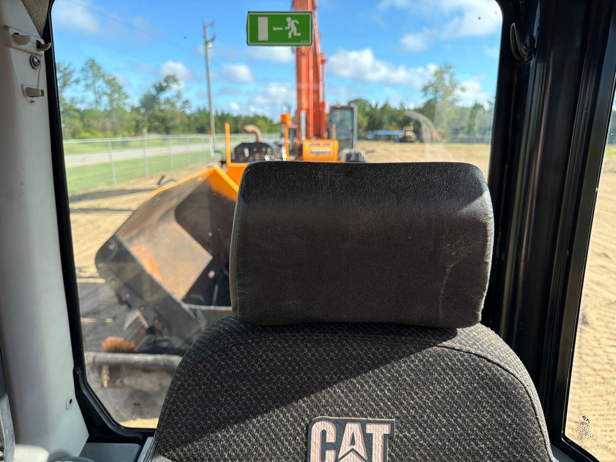 Caterpillar 304