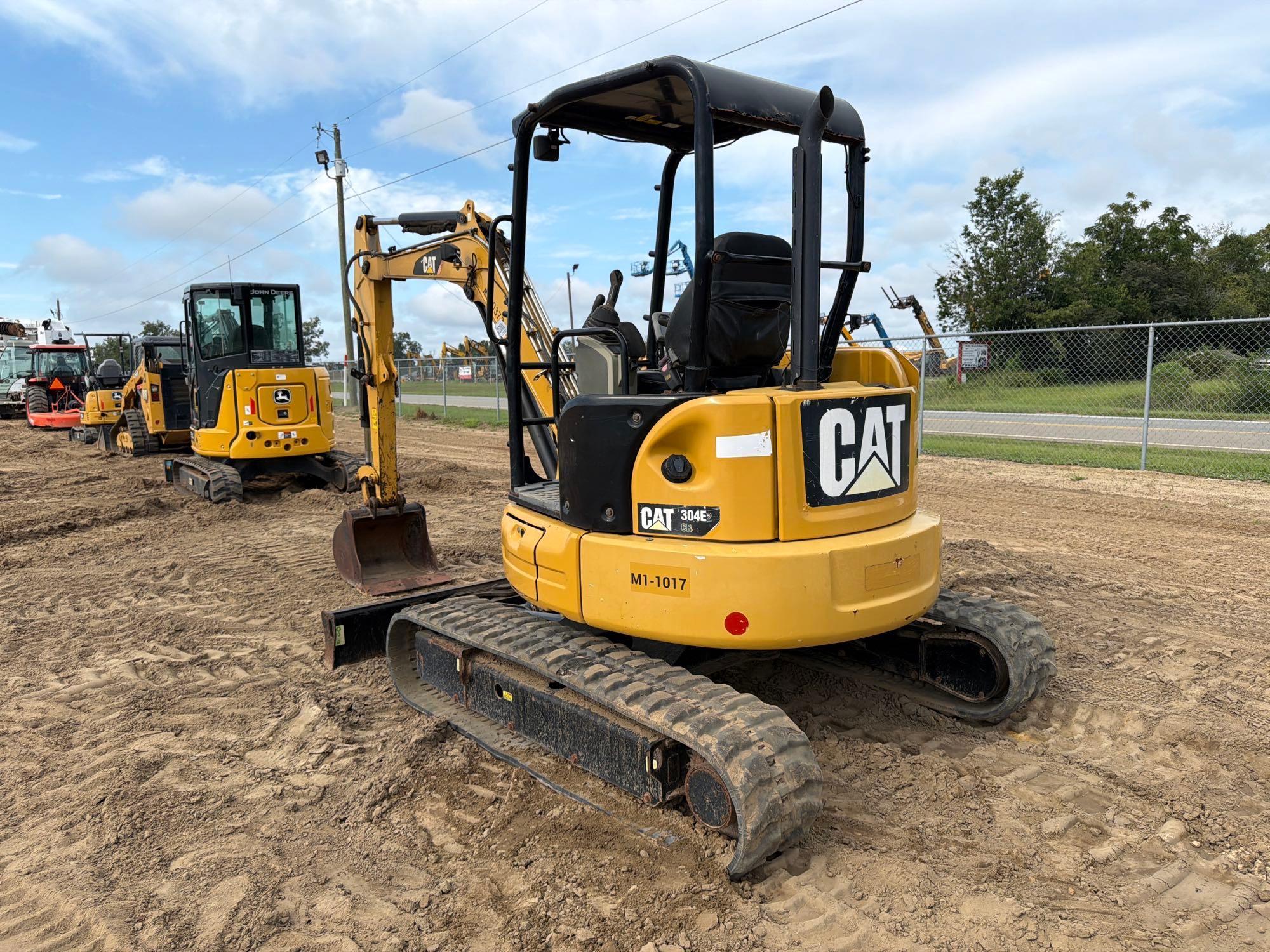 2017 Caterpillar 304E