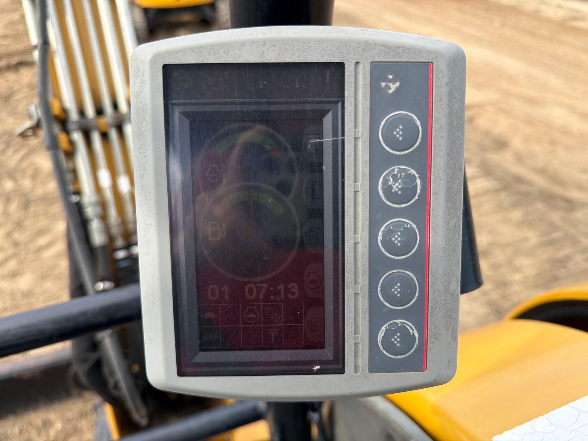 2017 Caterpillar 304E