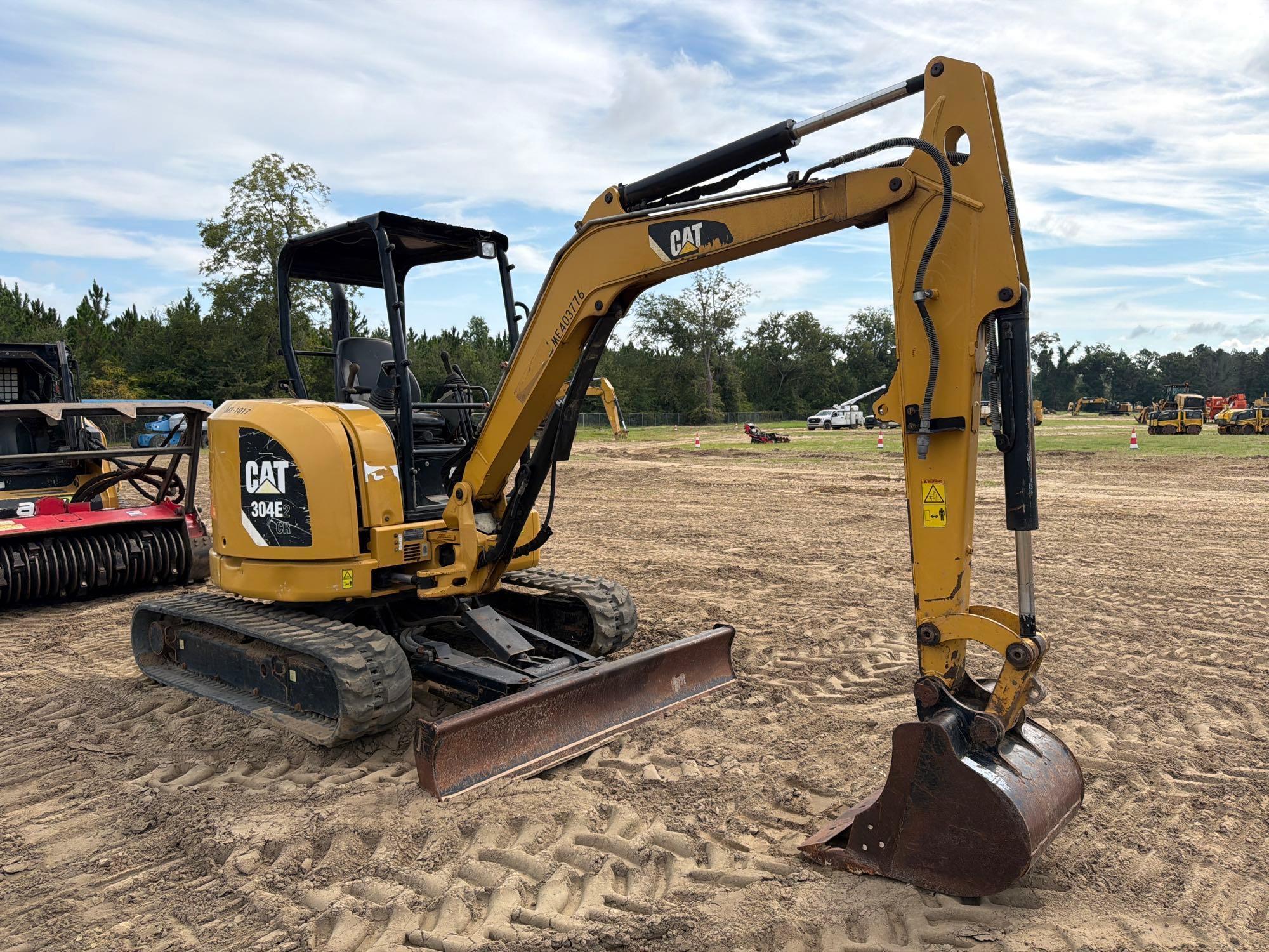 2017 Caterpillar 304E