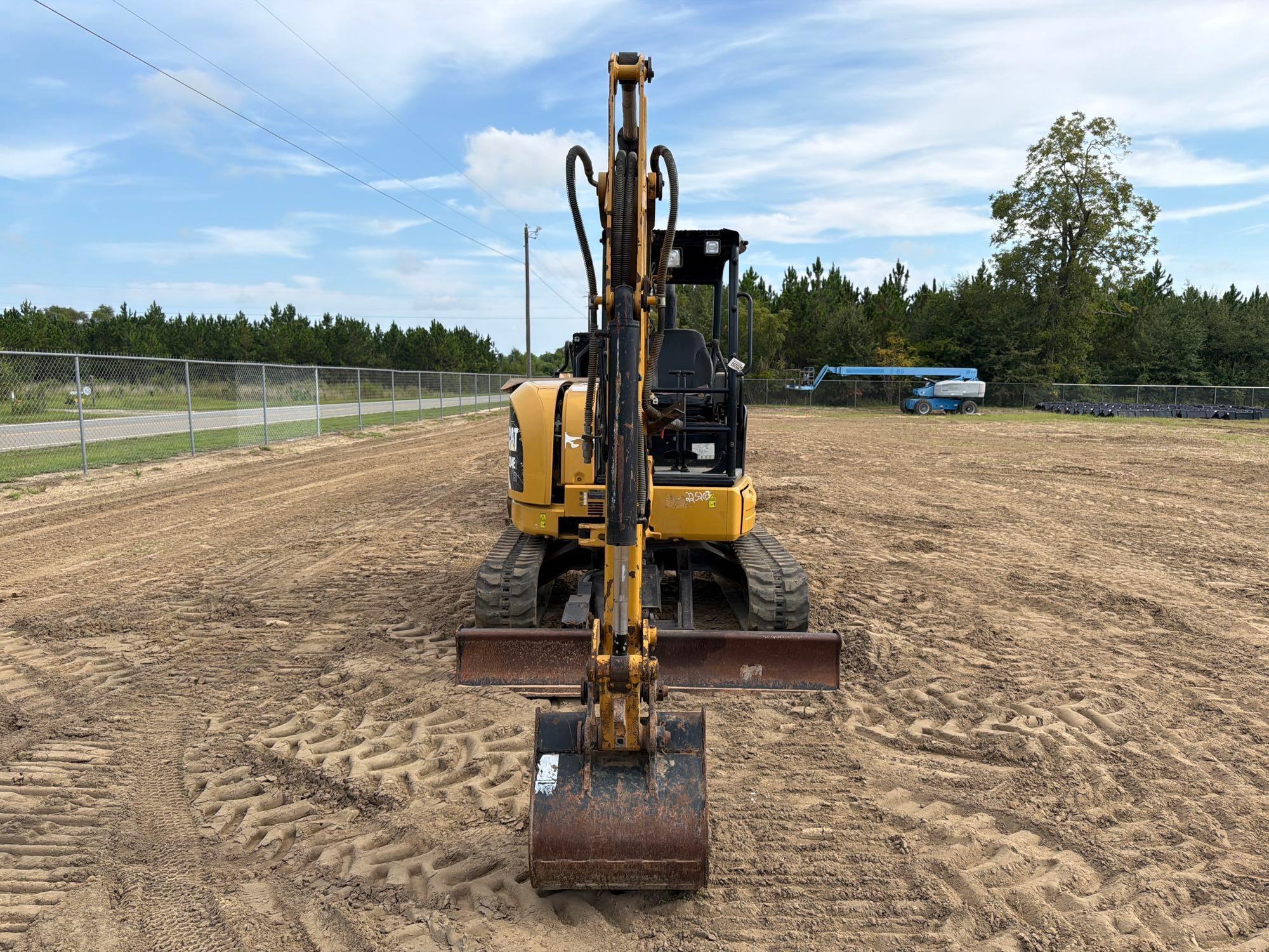 2017 Caterpillar 304E
