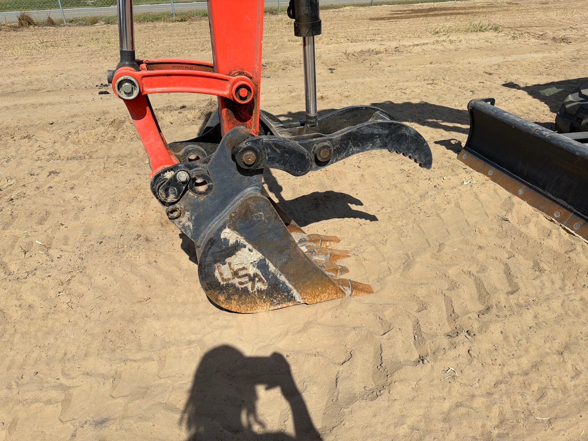 2025 Kubota KX040