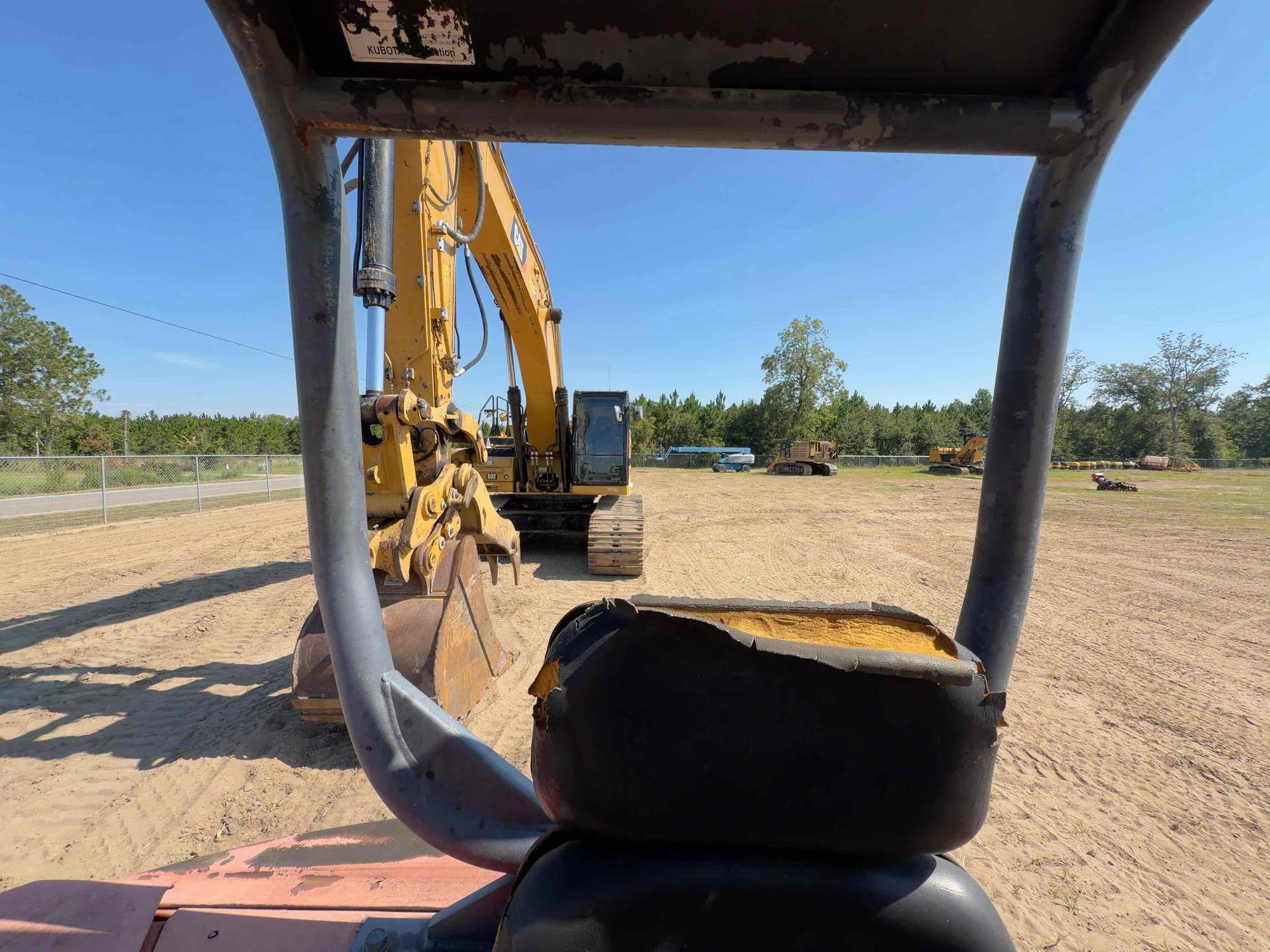 2008 Kubota KX121-3