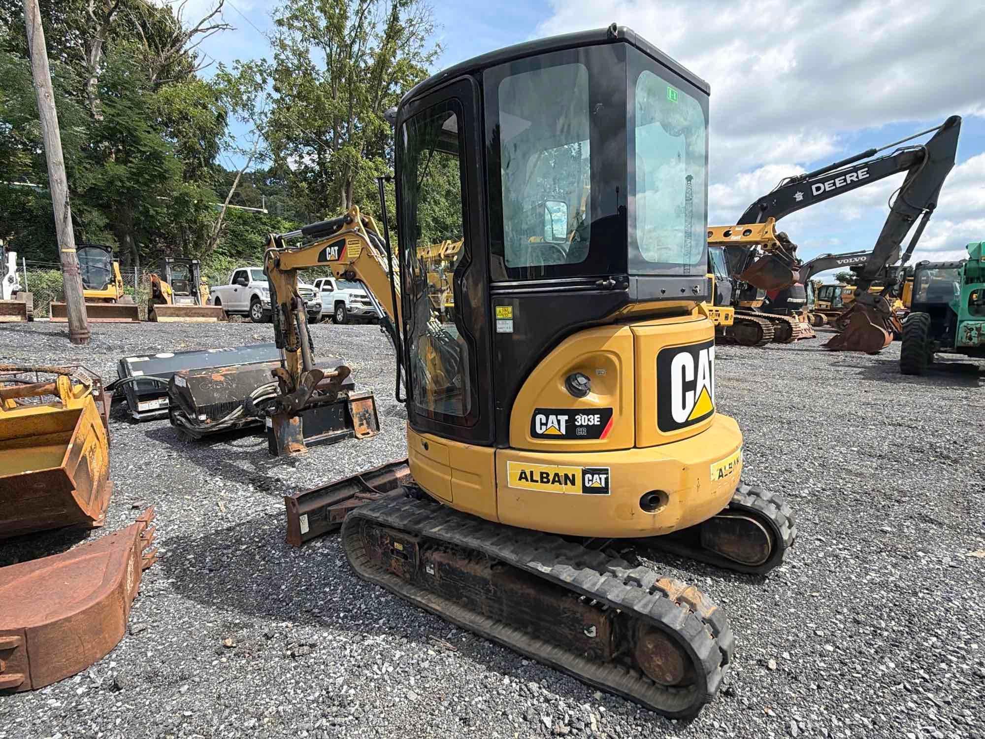 2016 Caterpillar 303