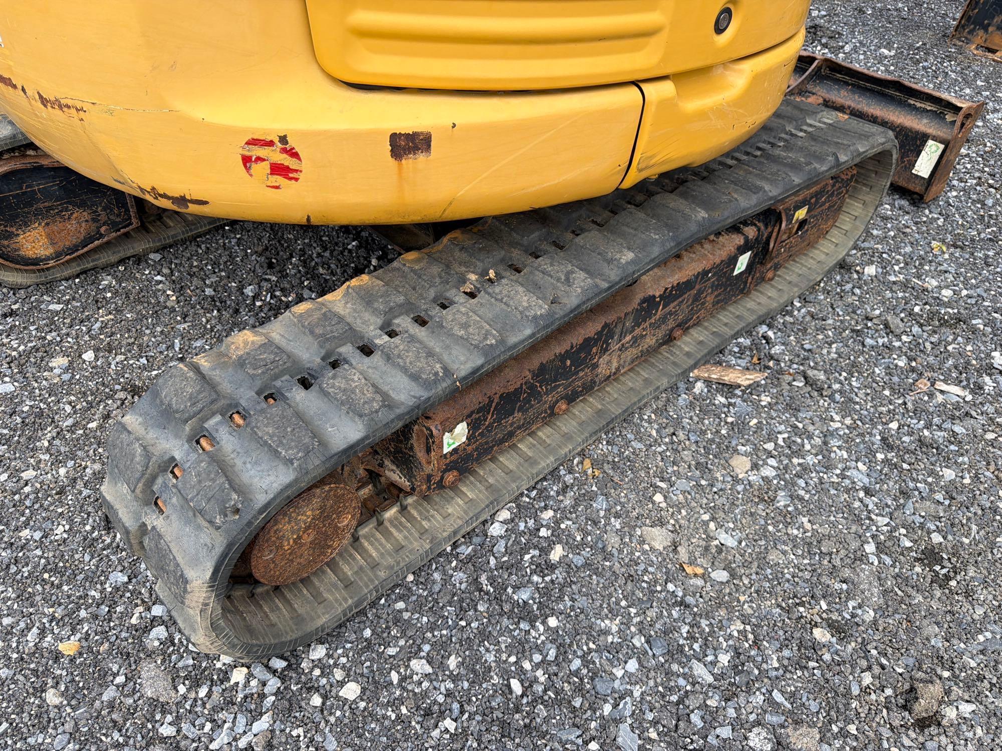 2016 Caterpillar 303