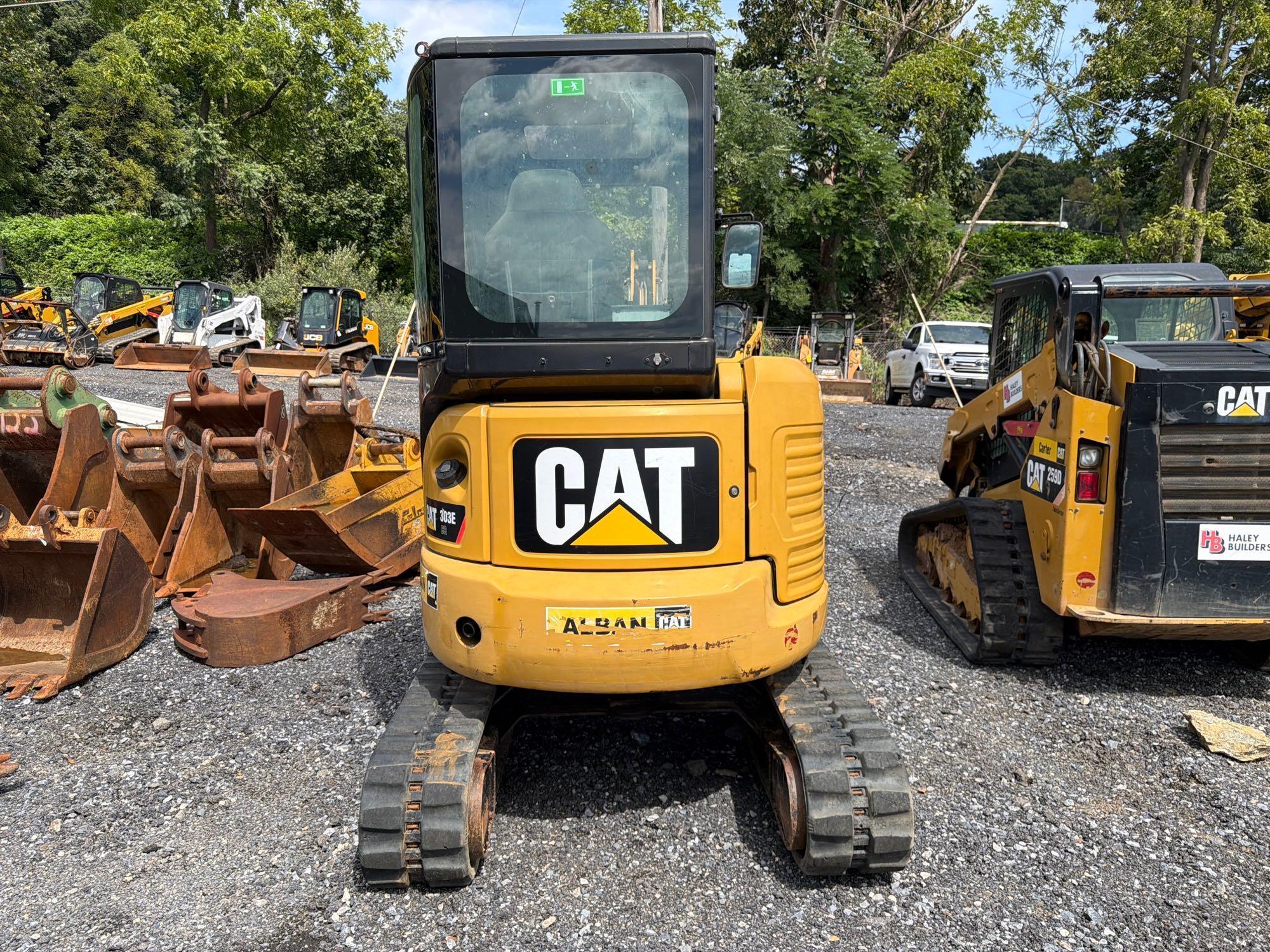 2016 Caterpillar 303