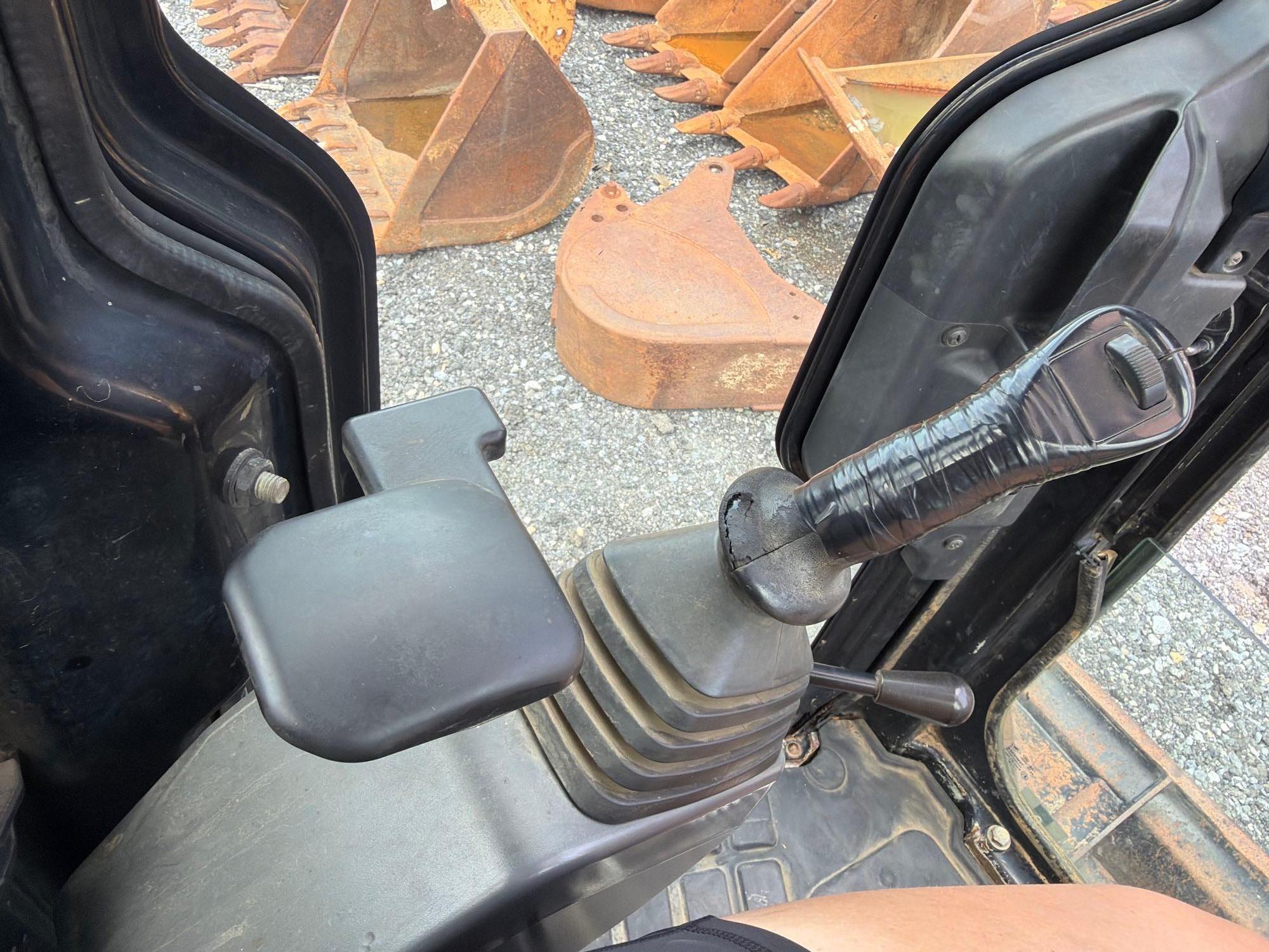 2016 Caterpillar 303