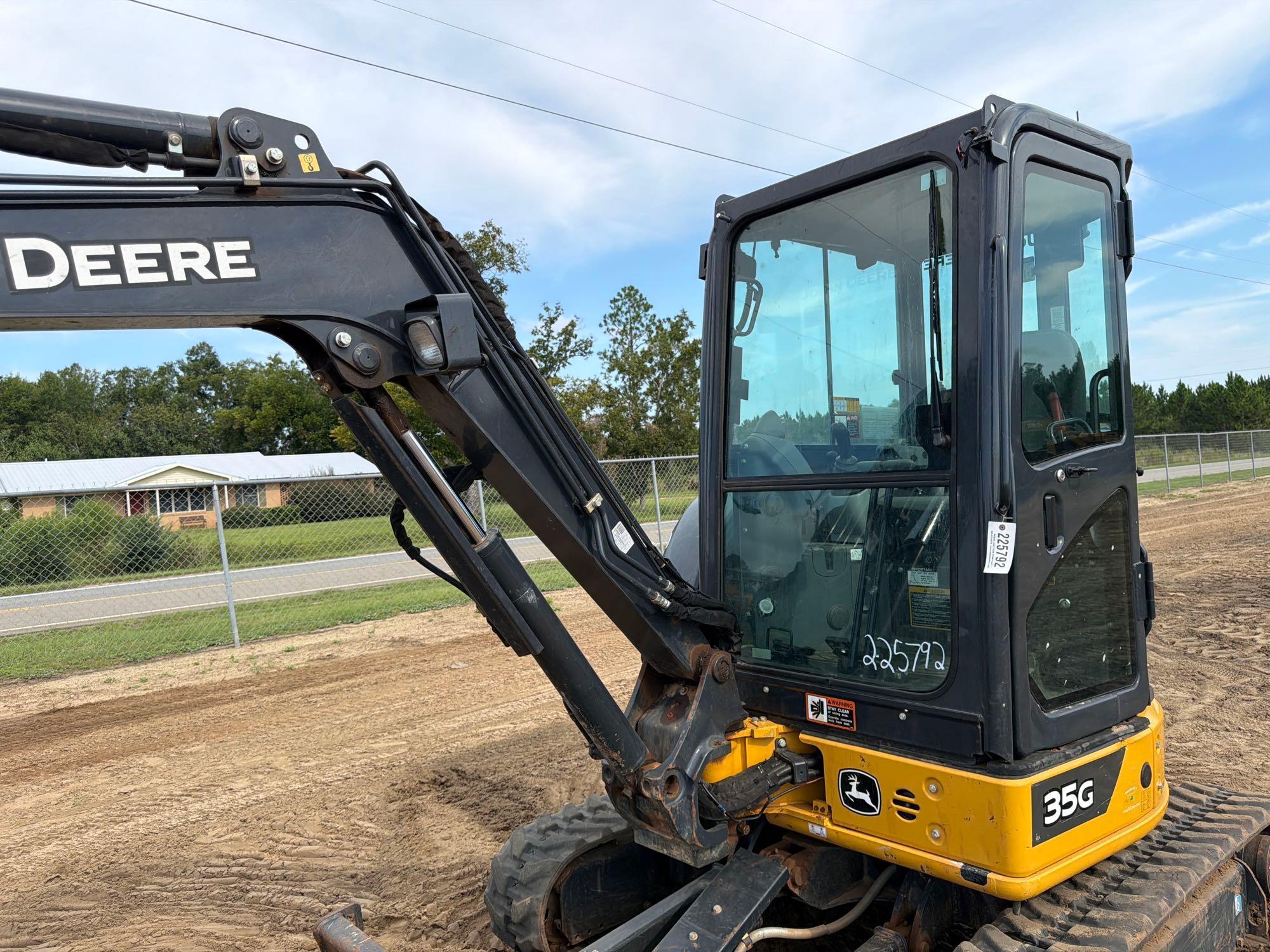2023 John Deere 35G