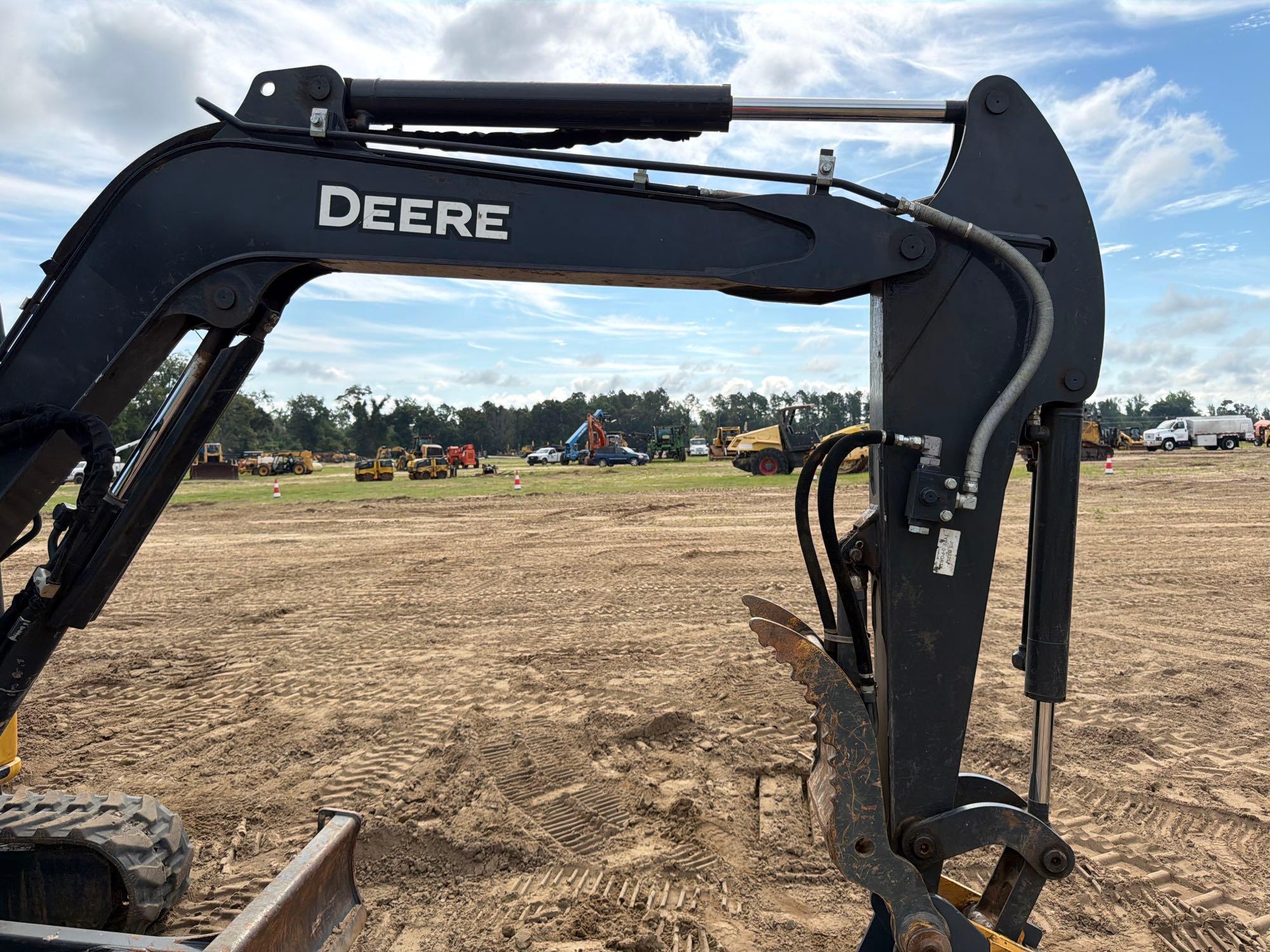 2023 John Deere 35G