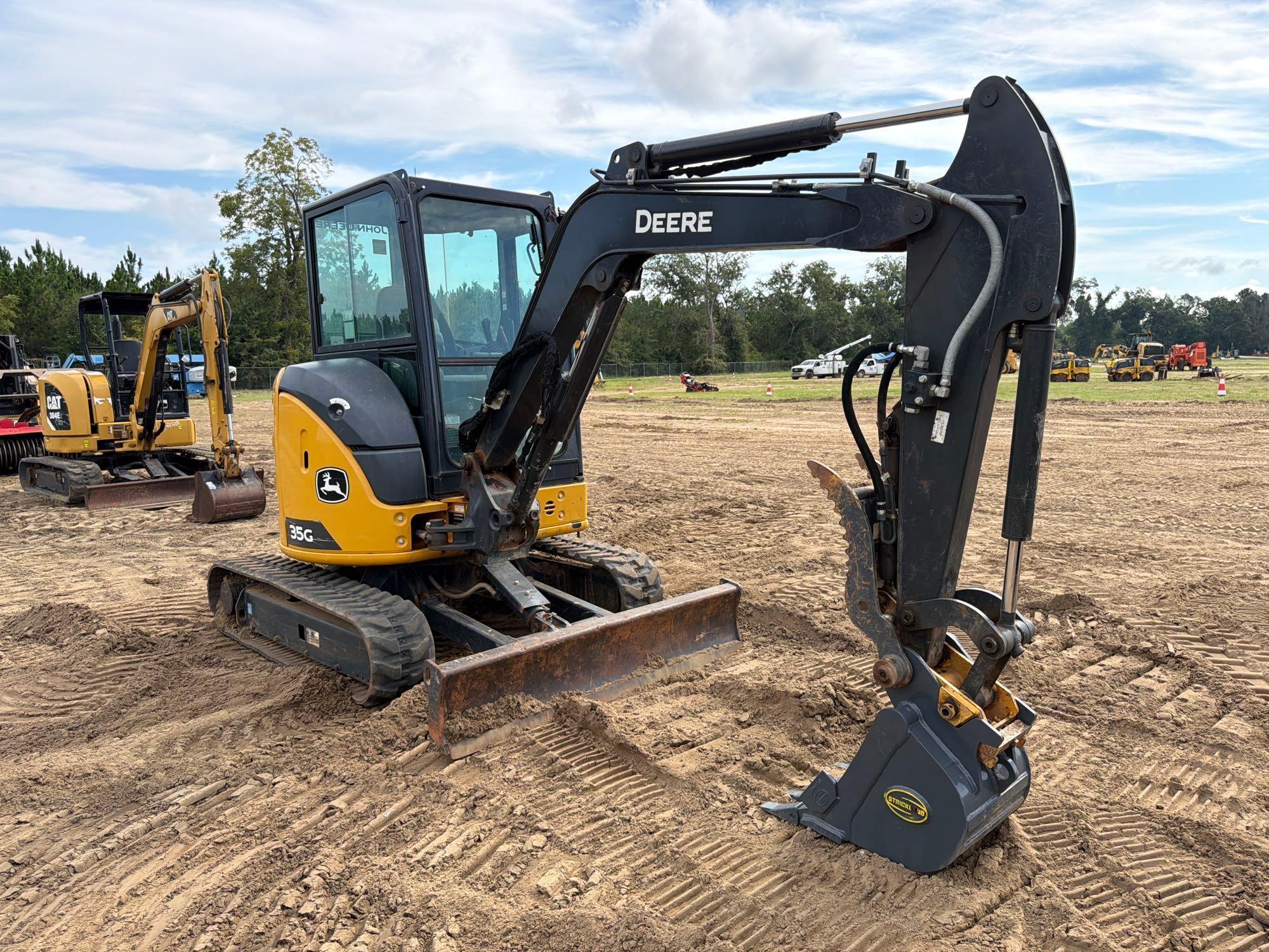 2023 John Deere 35G