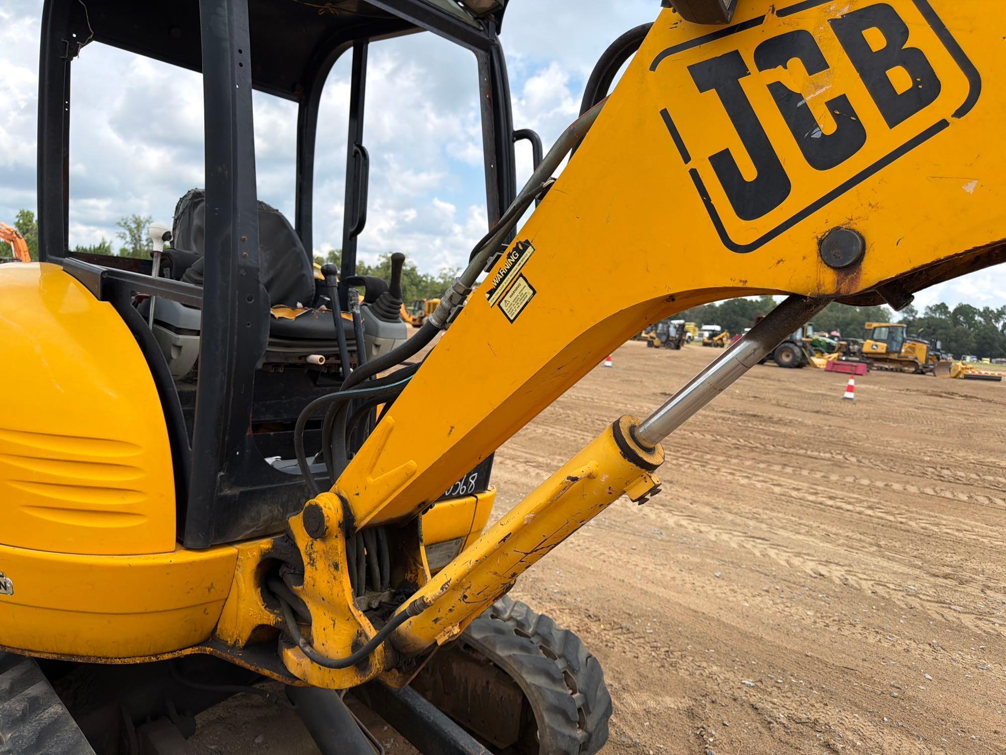 2004 JCB 8032ZTS