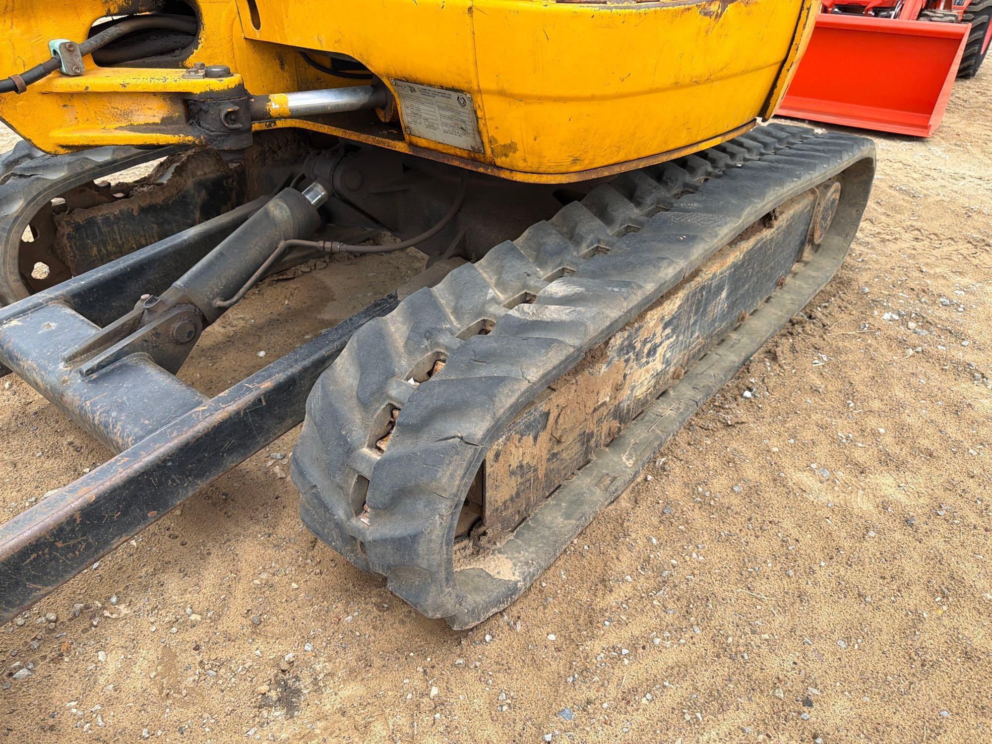 2004 JCB 8032ZTS