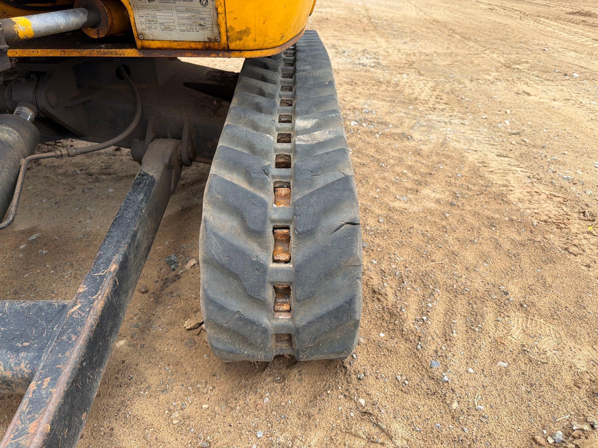 2004 JCB 8032ZTS