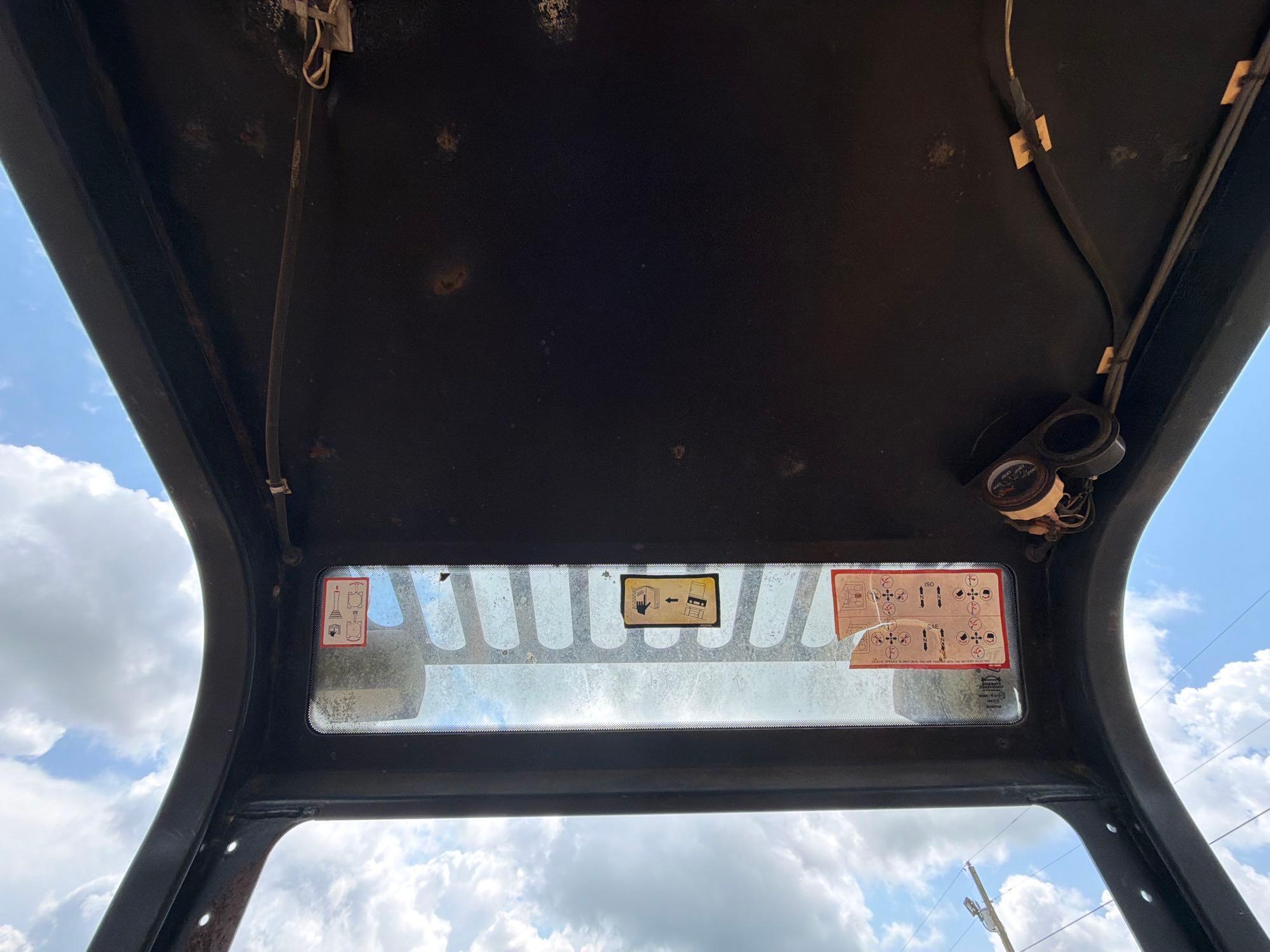 2004 JCB 8032ZTS