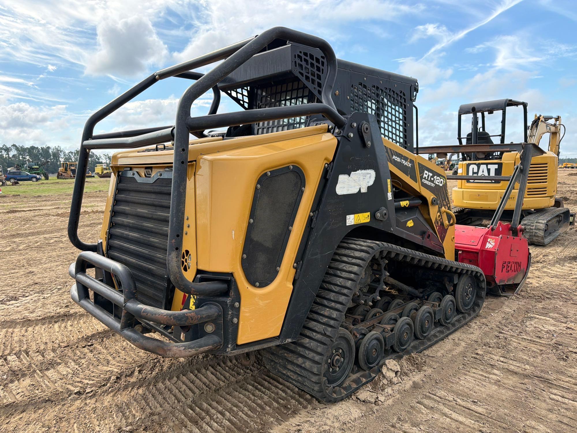 2021 ASV RT120