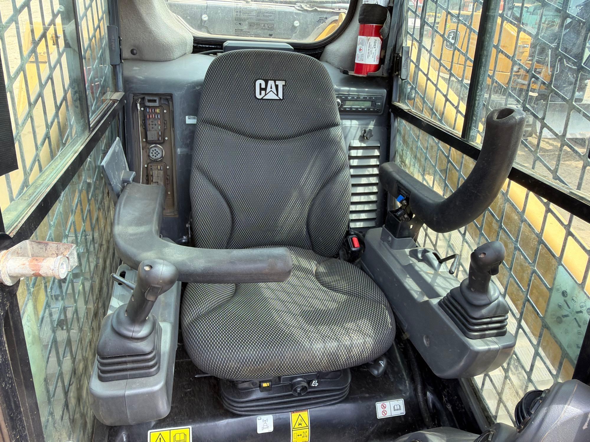 2023 Caterpillar 299D