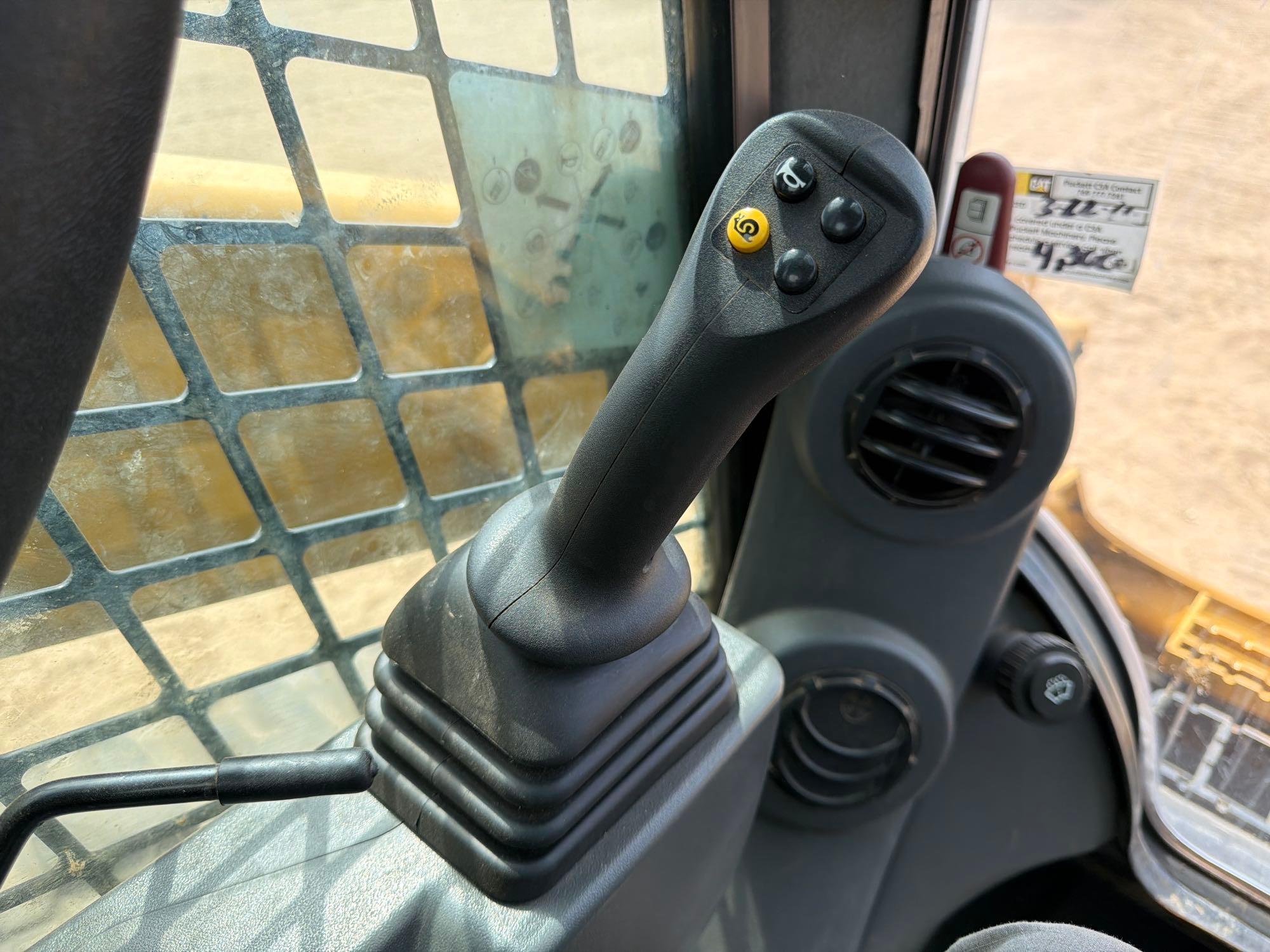 2023 Caterpillar 299D