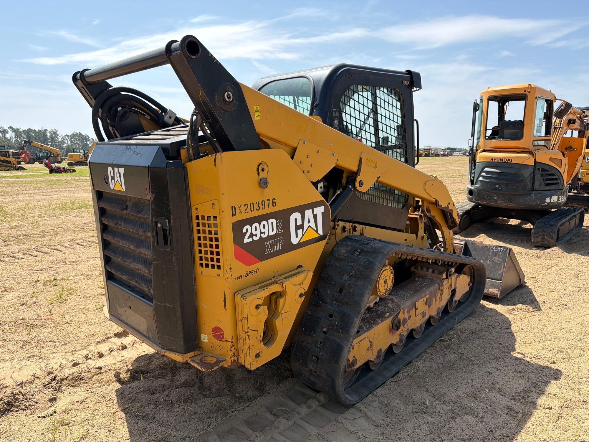 2019 Caterpillar 299D XHP