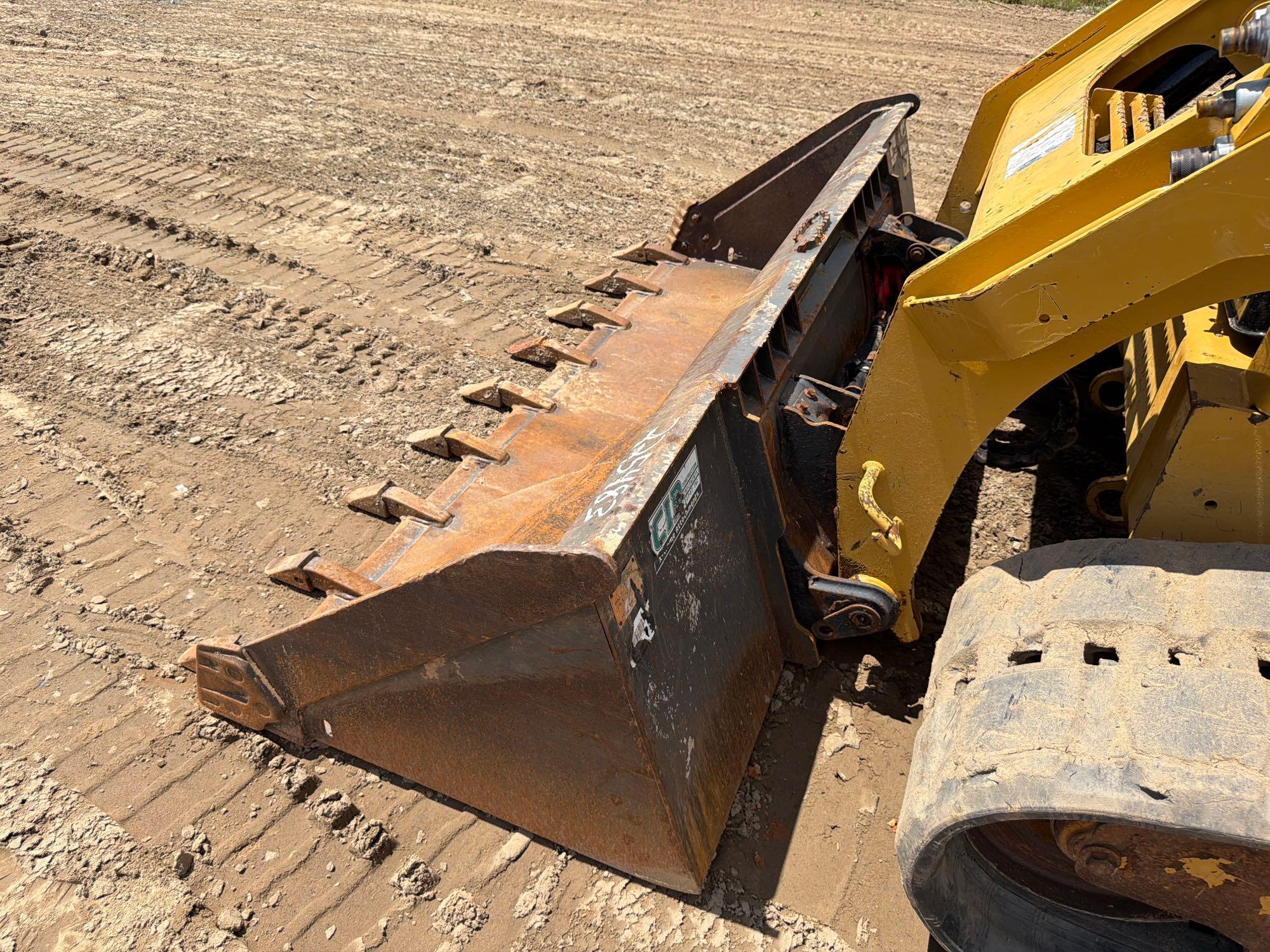2017 Caterpillar 299D2