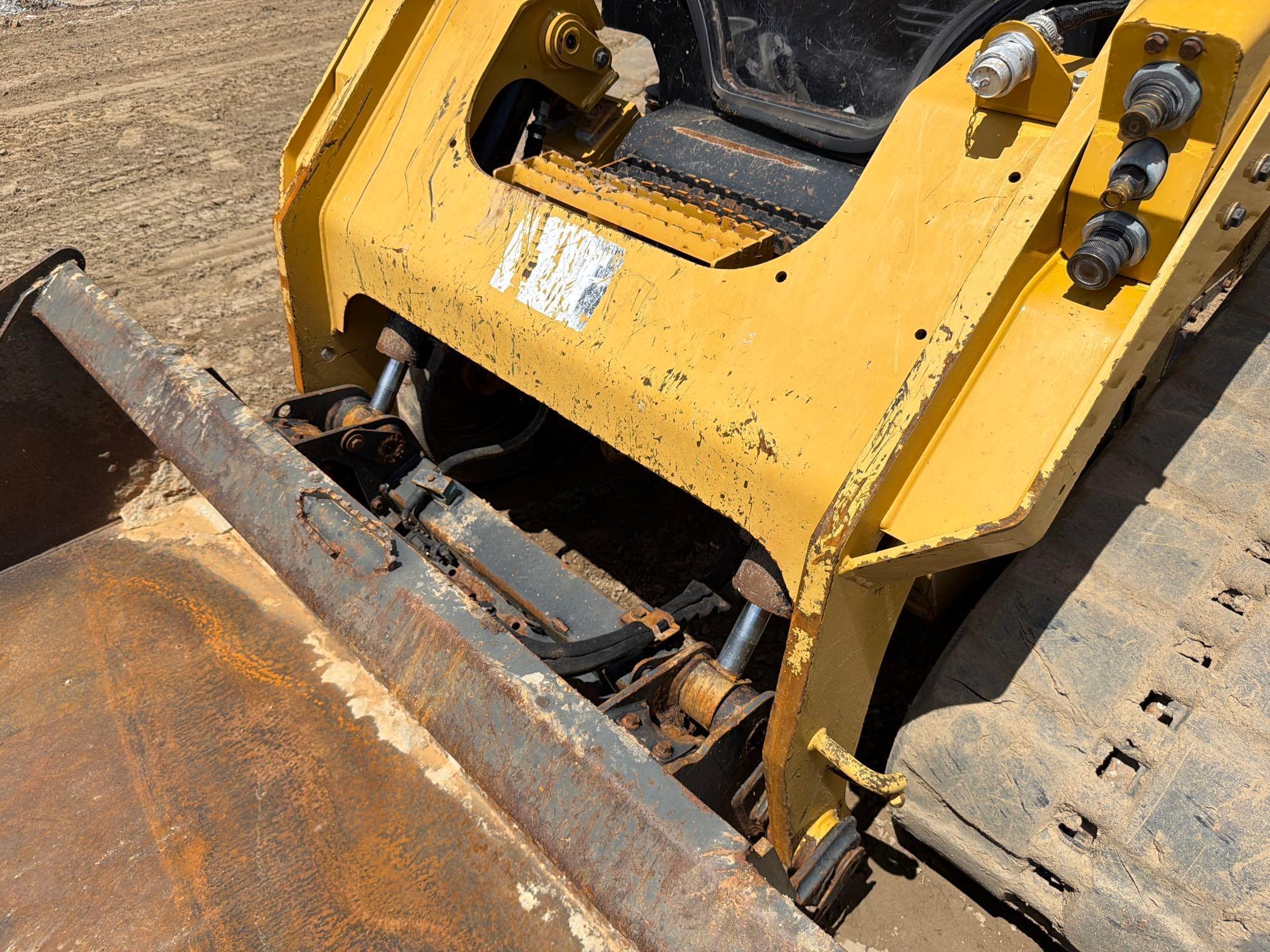 2017 Caterpillar 299D2