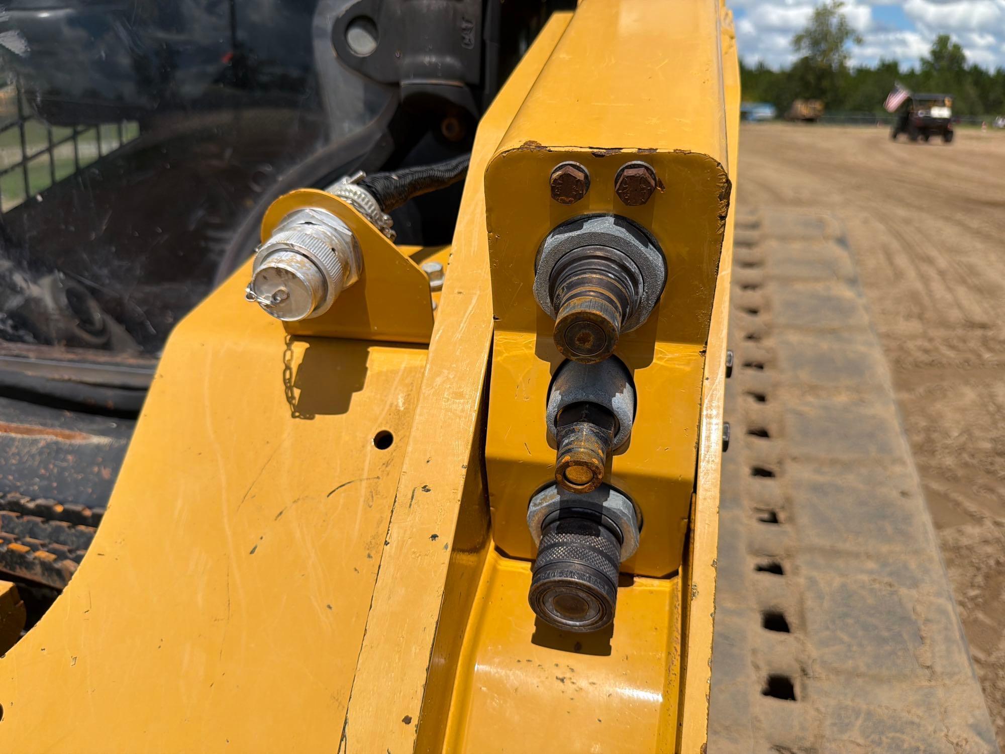 2017 Caterpillar 299D2